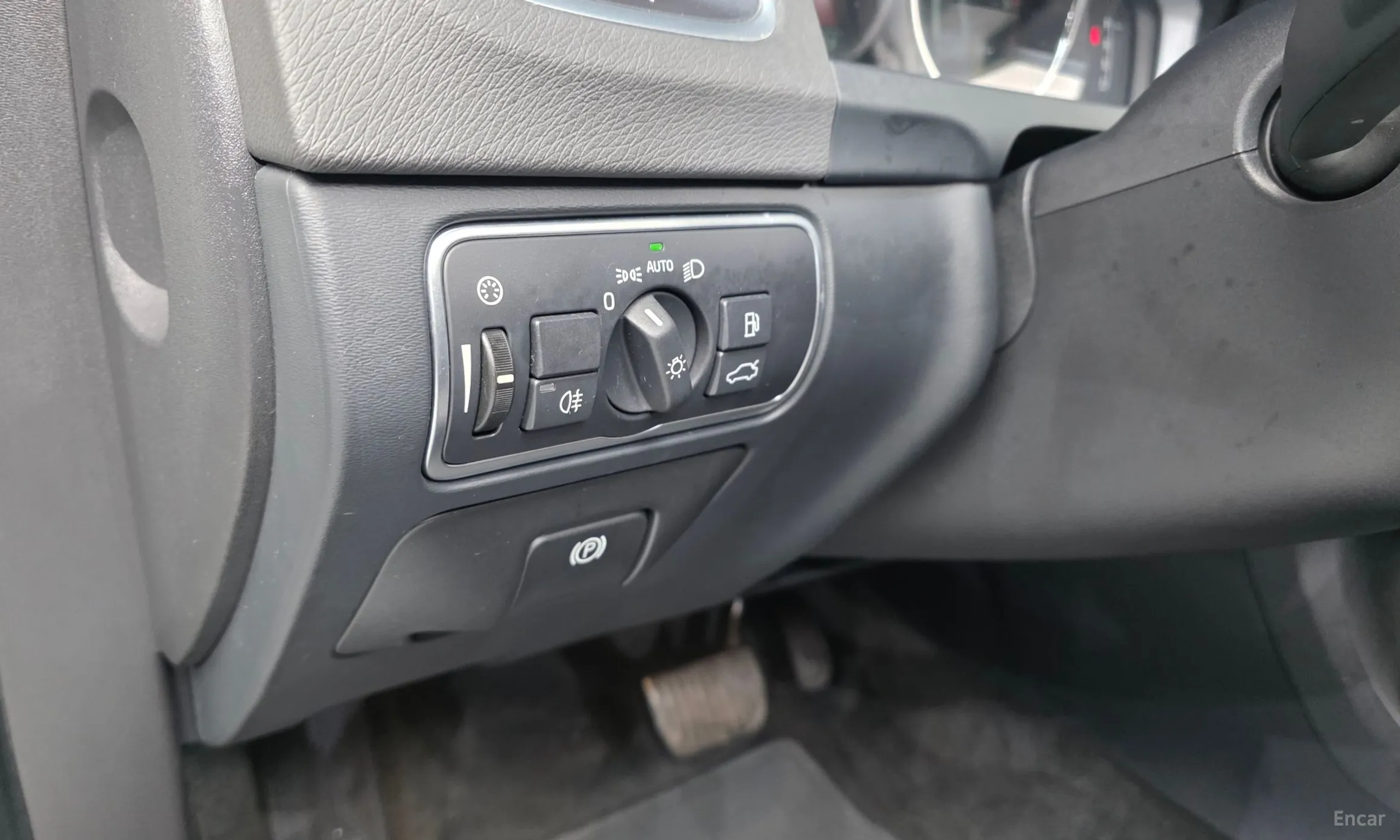 Volvo S60 превью 18
