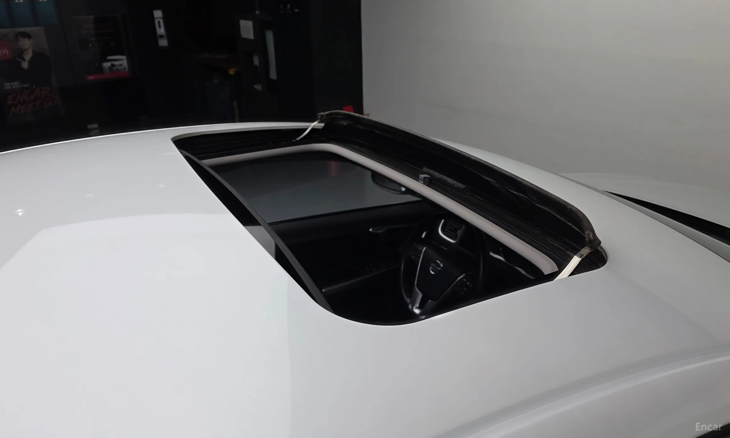 Volvo S60 превью 19