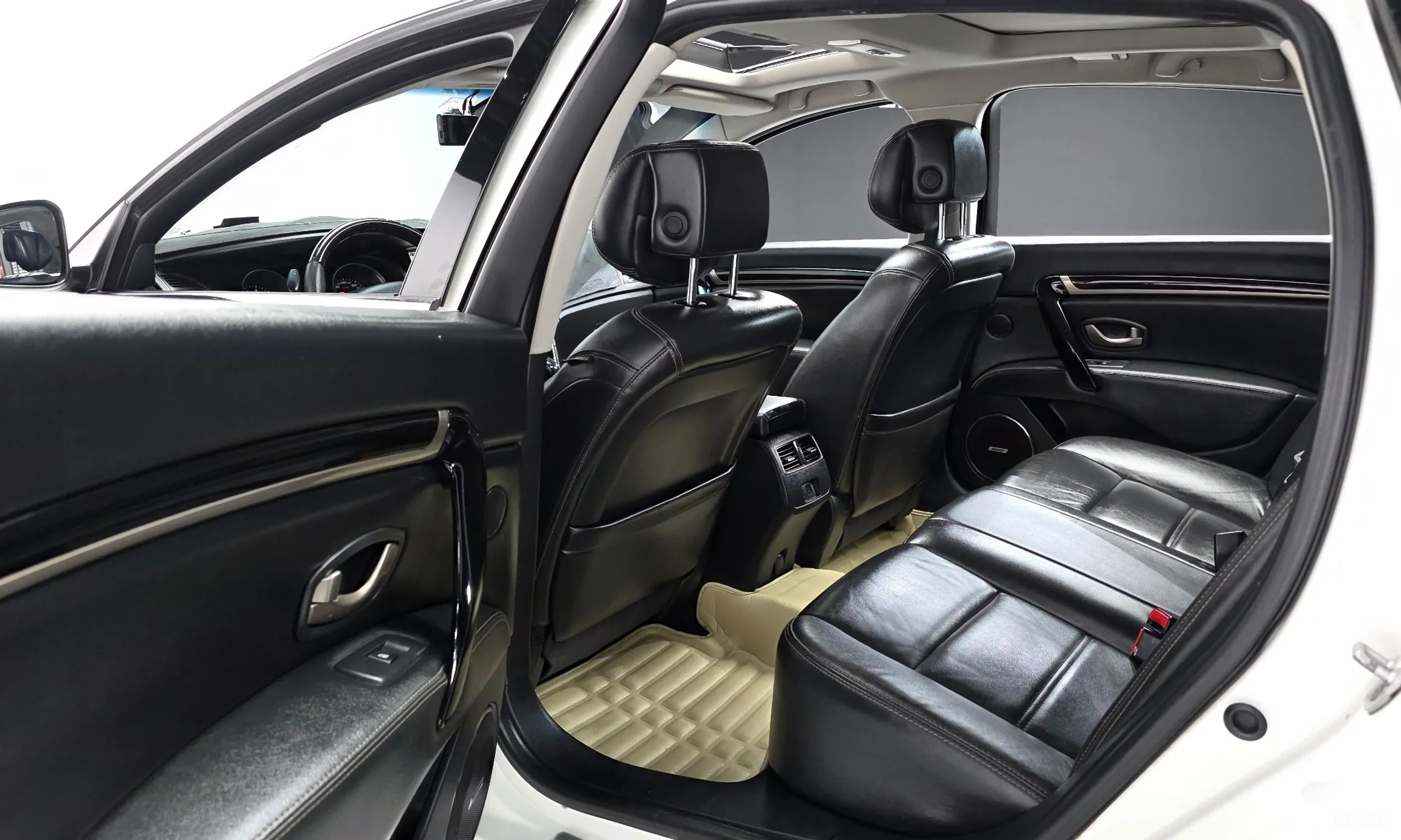 Renault Korea (Samsung) SM7 превью 12
