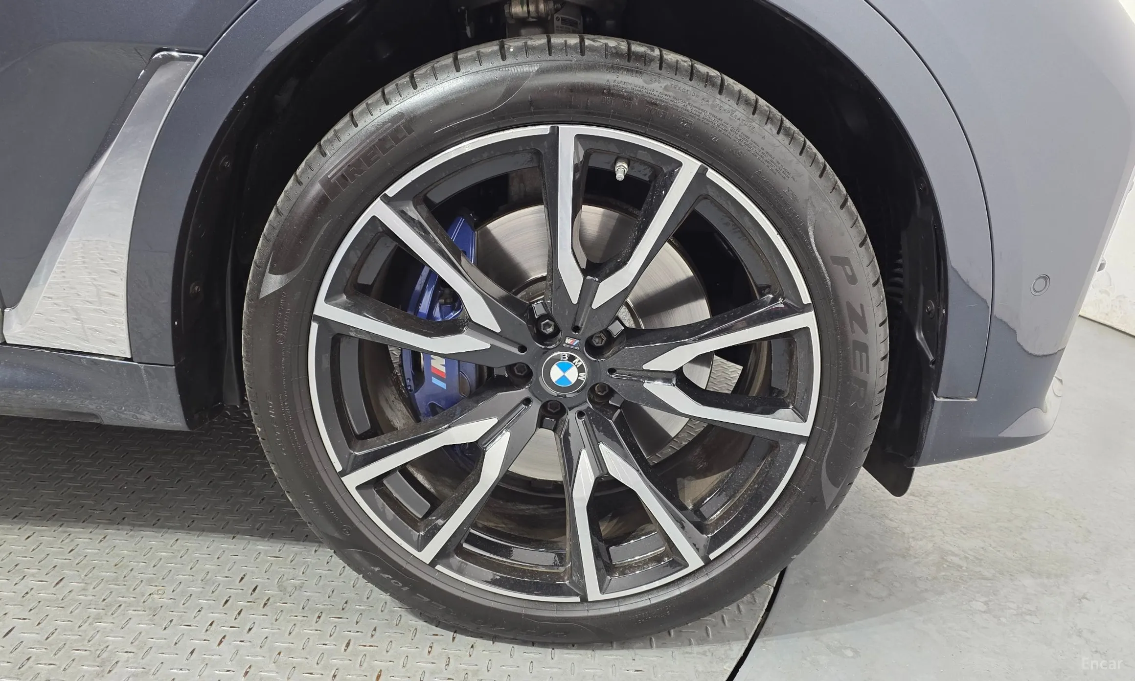 BMW X7 (G07) превью 5