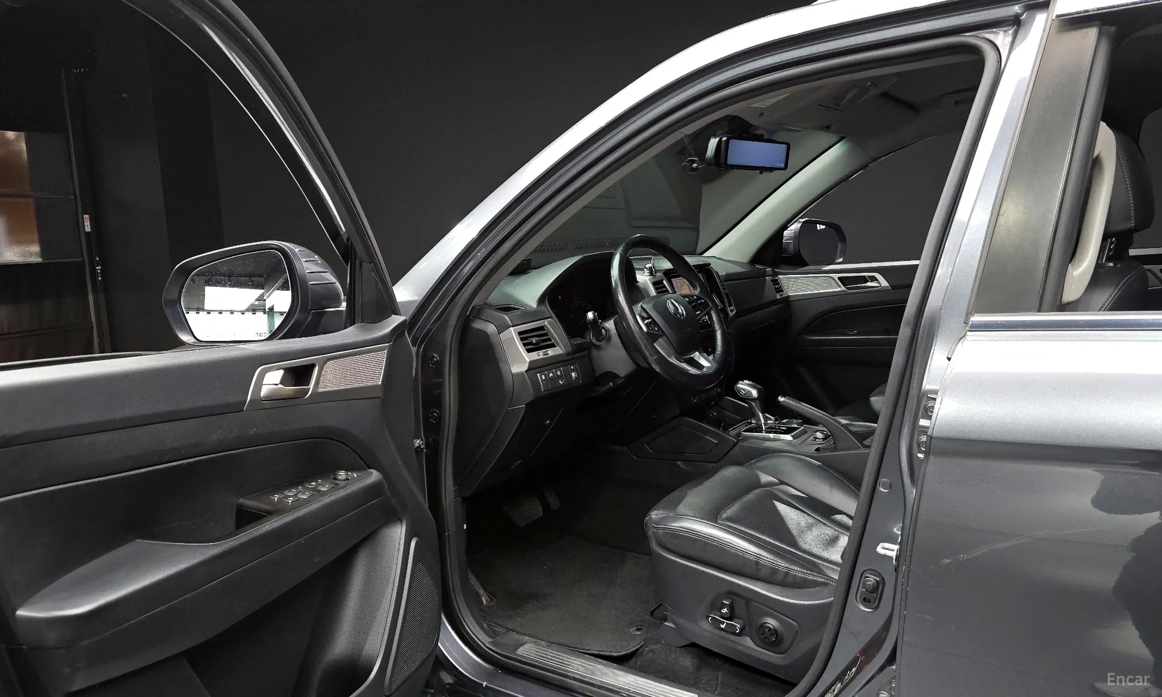 KG Mobility (SsangYong) Rexton Sports превью 10