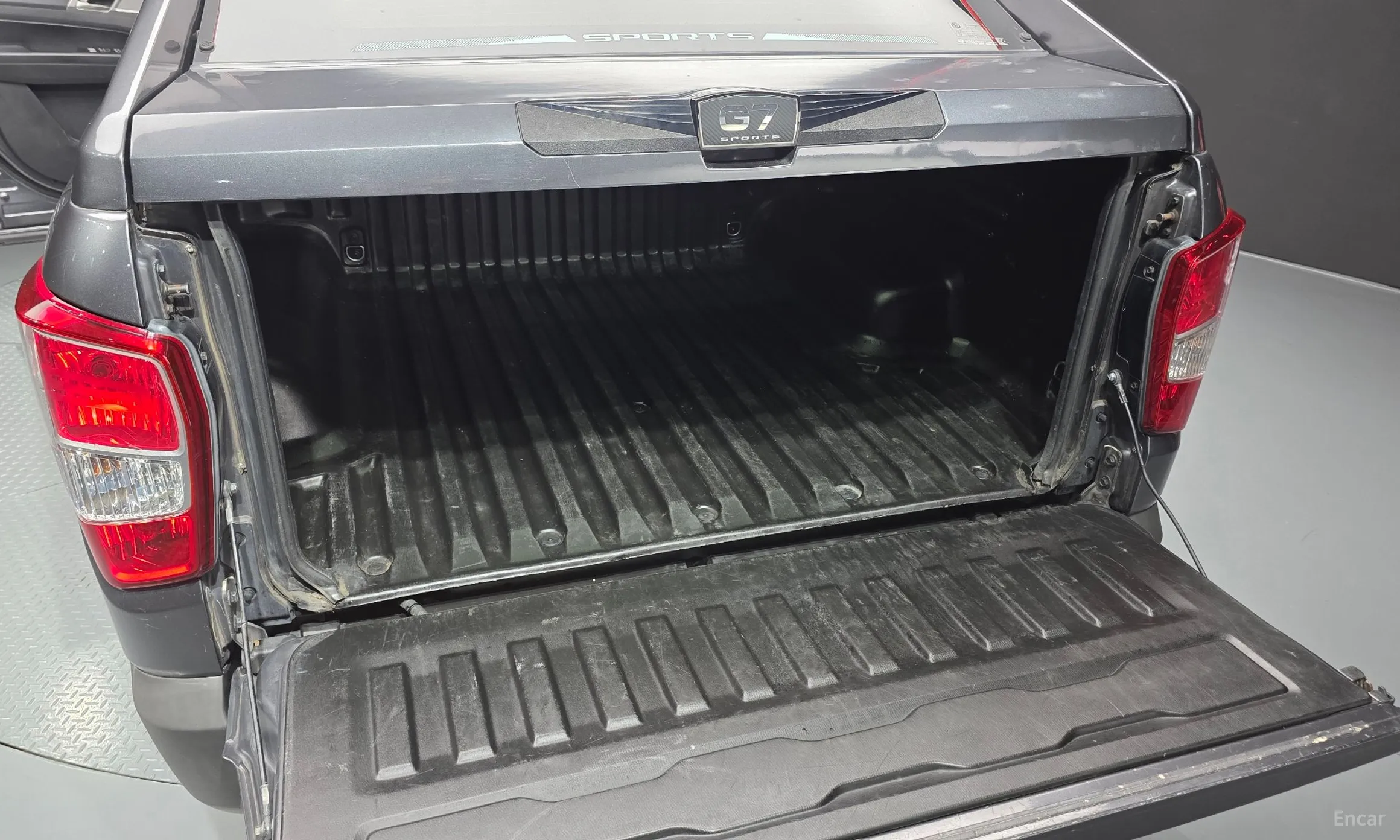KG Mobility (SsangYong) Rexton Sports превью 20