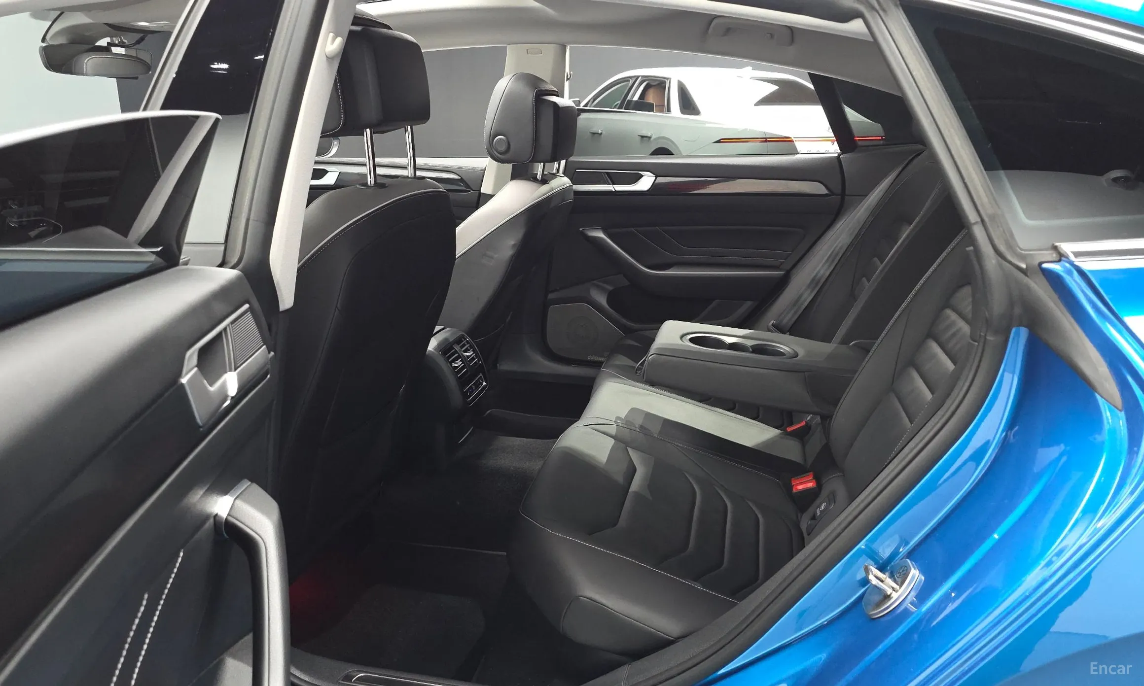 Volkswagen Ateon превью 12