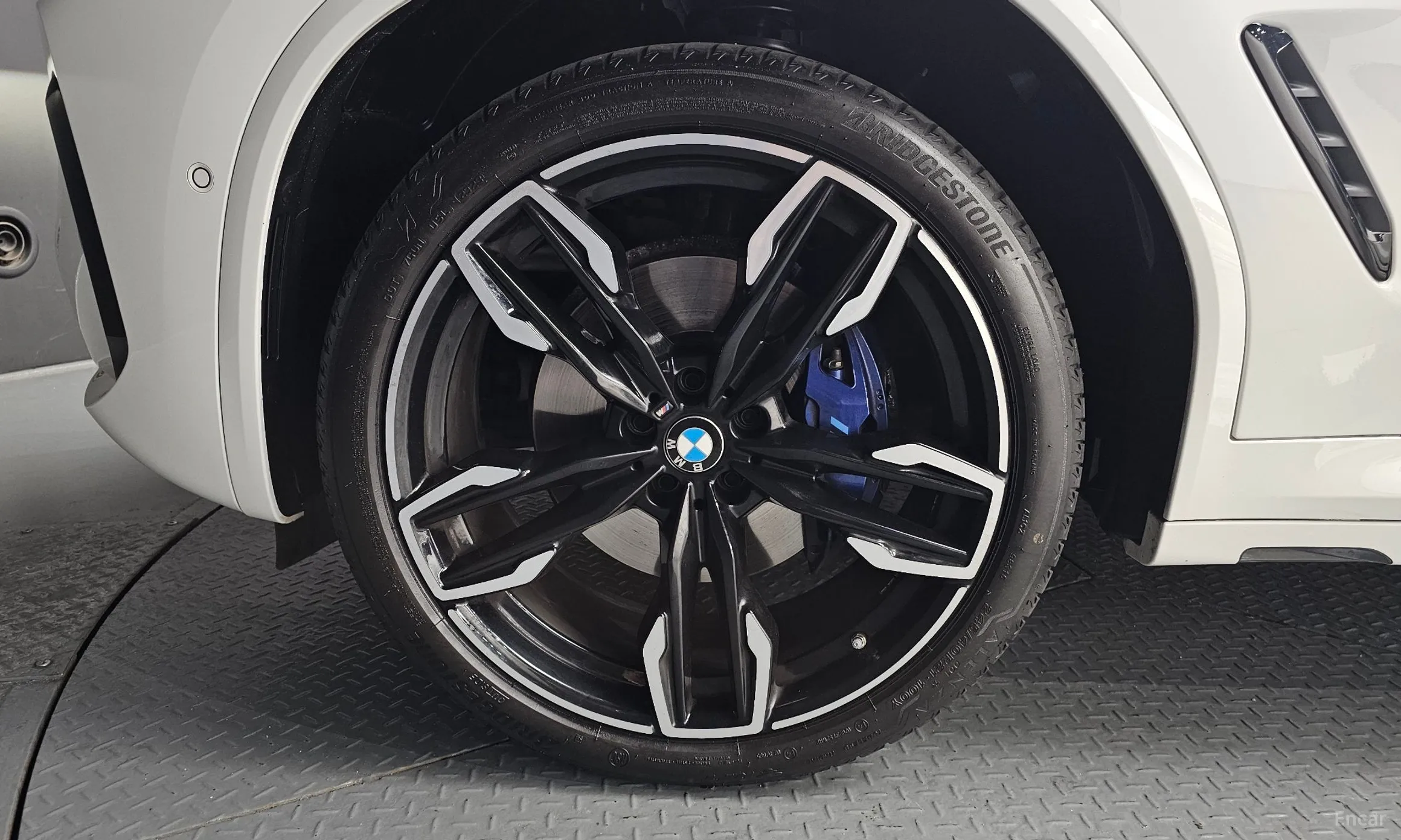 BMW X3 (G01) превью 5