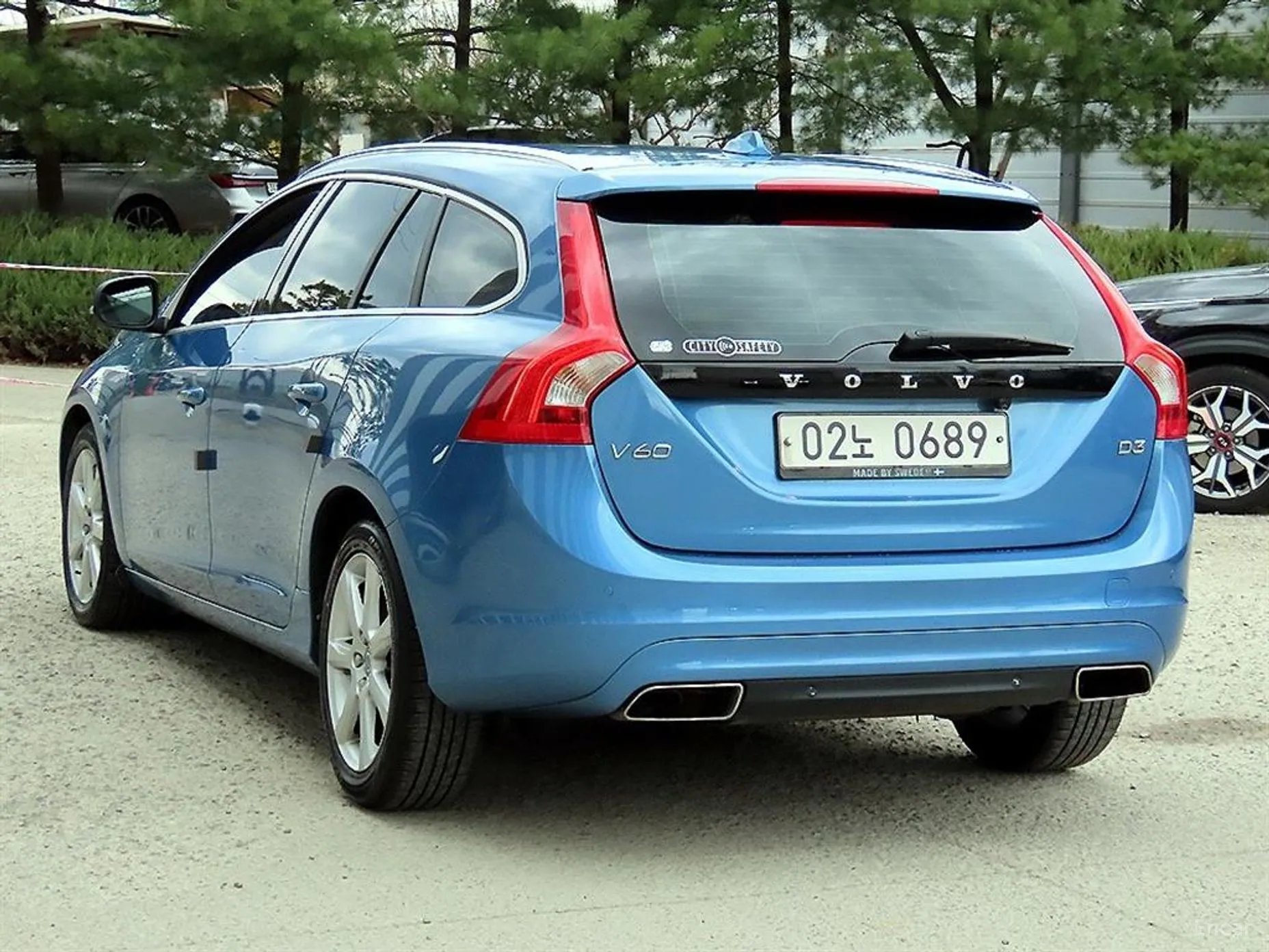Volvo V60 превью 3