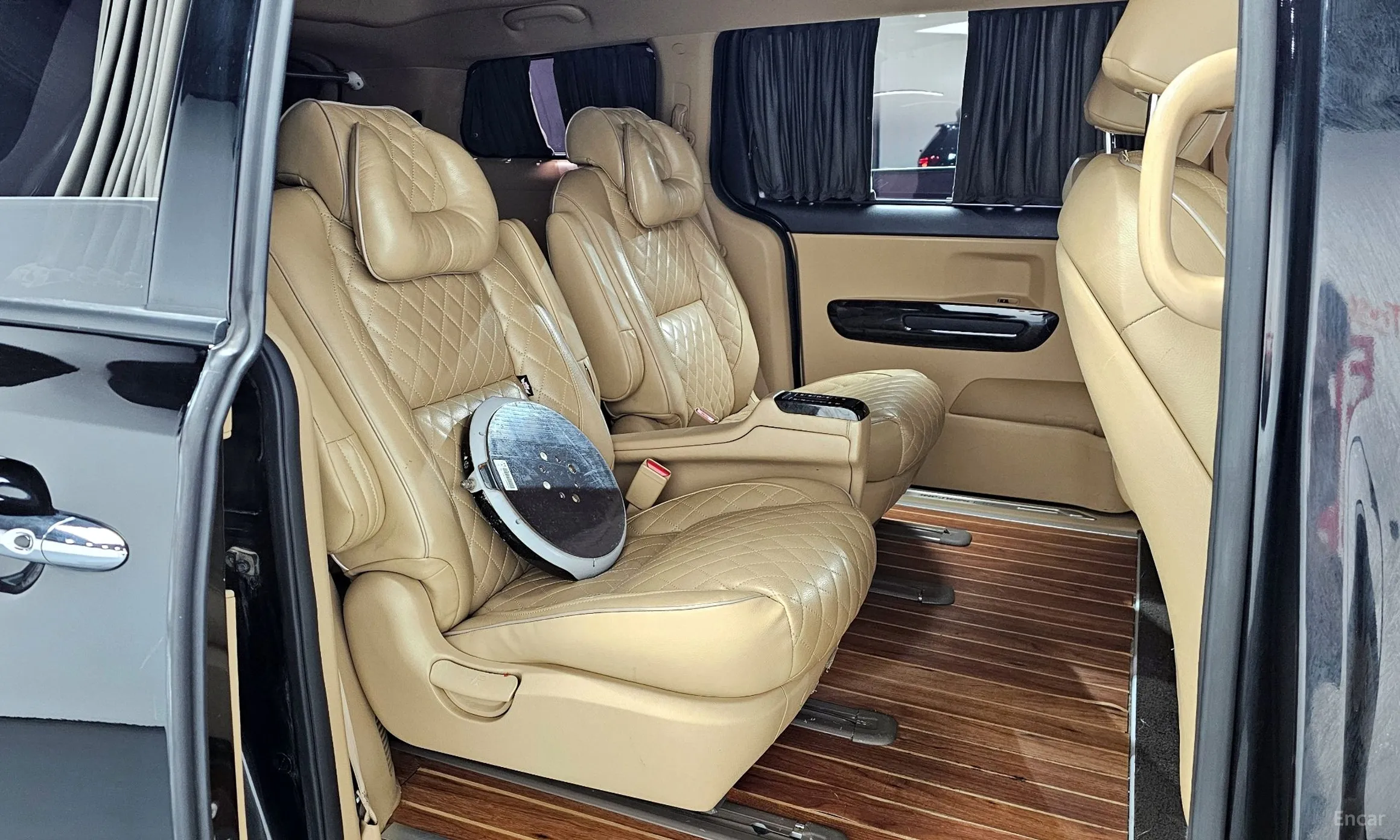 Kia Carnival превью 12