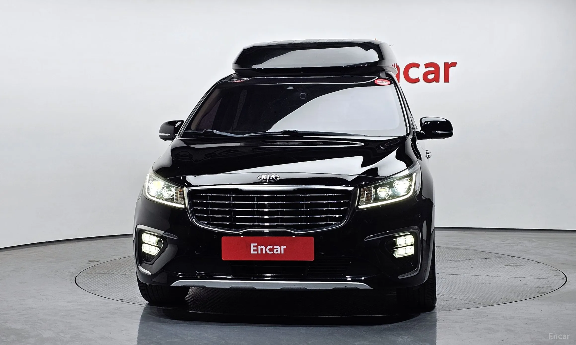 Kia Carnival превью 3
