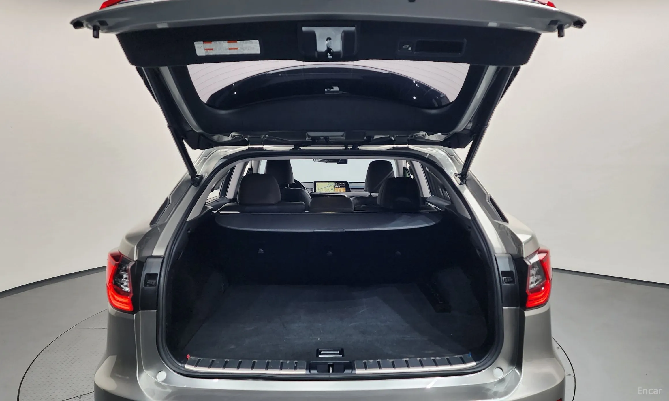 Lexus RX450h Gen 4 превью 19