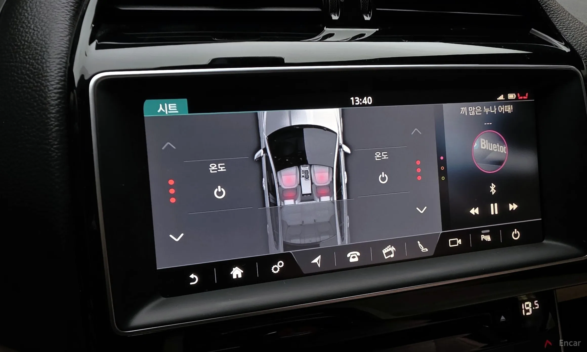 Jaguar XE превью 16
