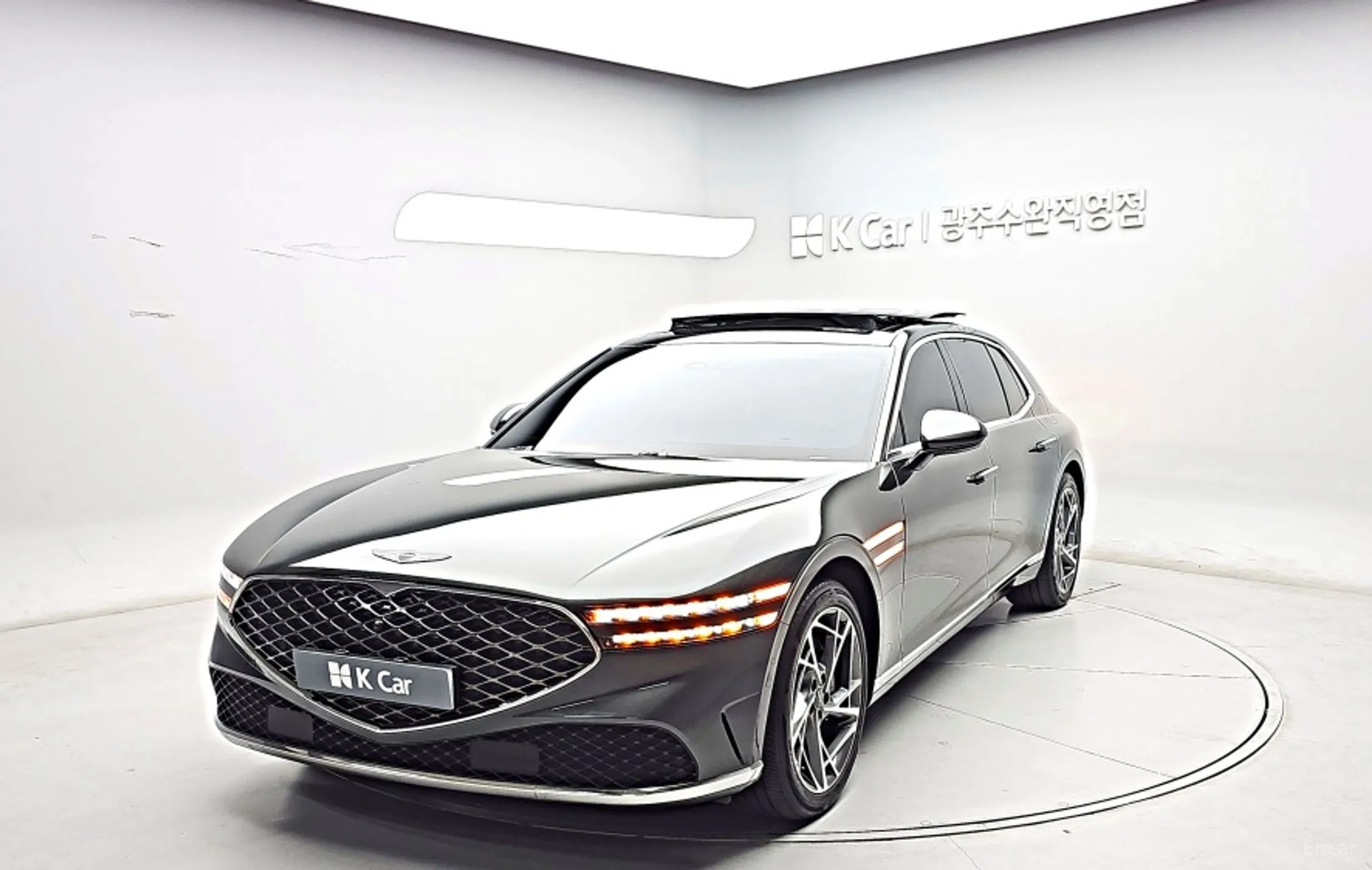 Genesis G90 (RS4) превью 1