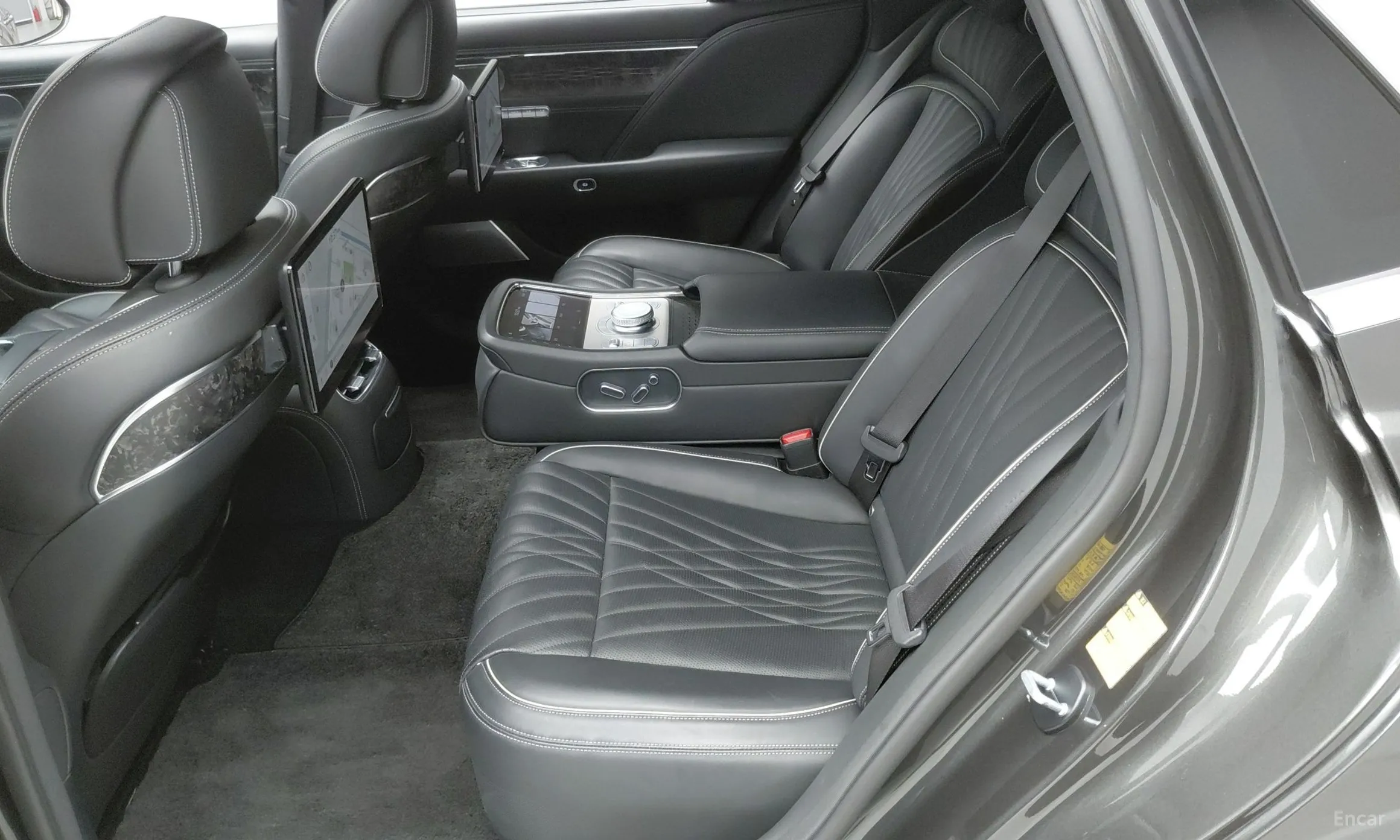 Genesis G90 (RS4) превью 16