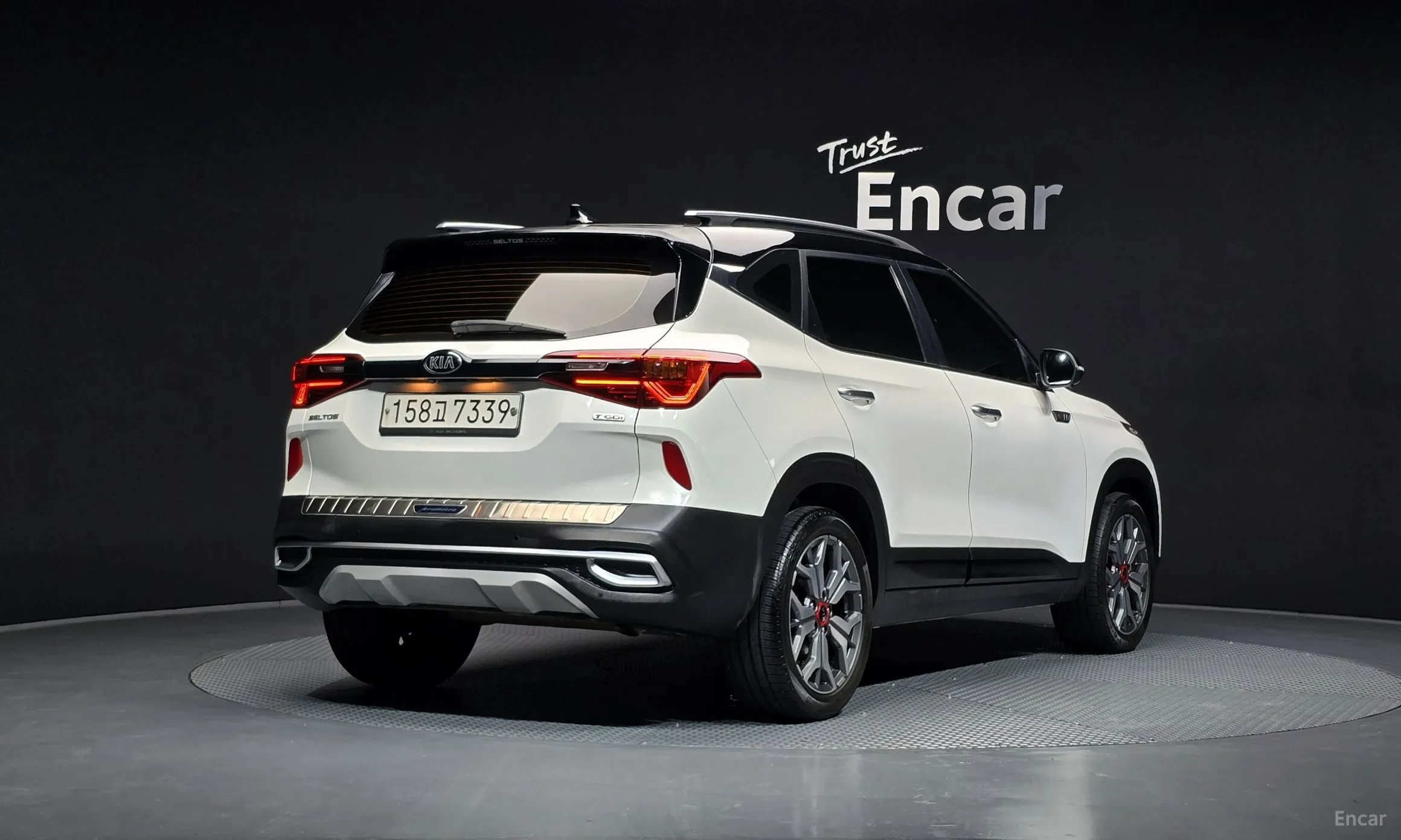 Kia Seltos превью 2