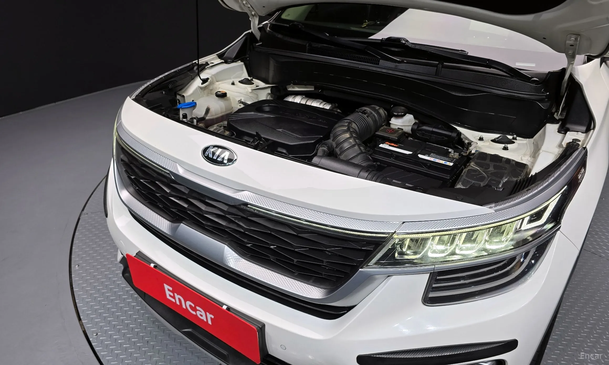Kia Seltos превью 6