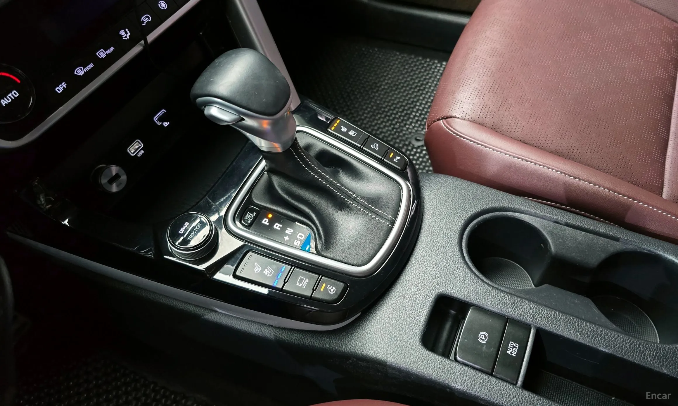 Kia Seltos превью 9