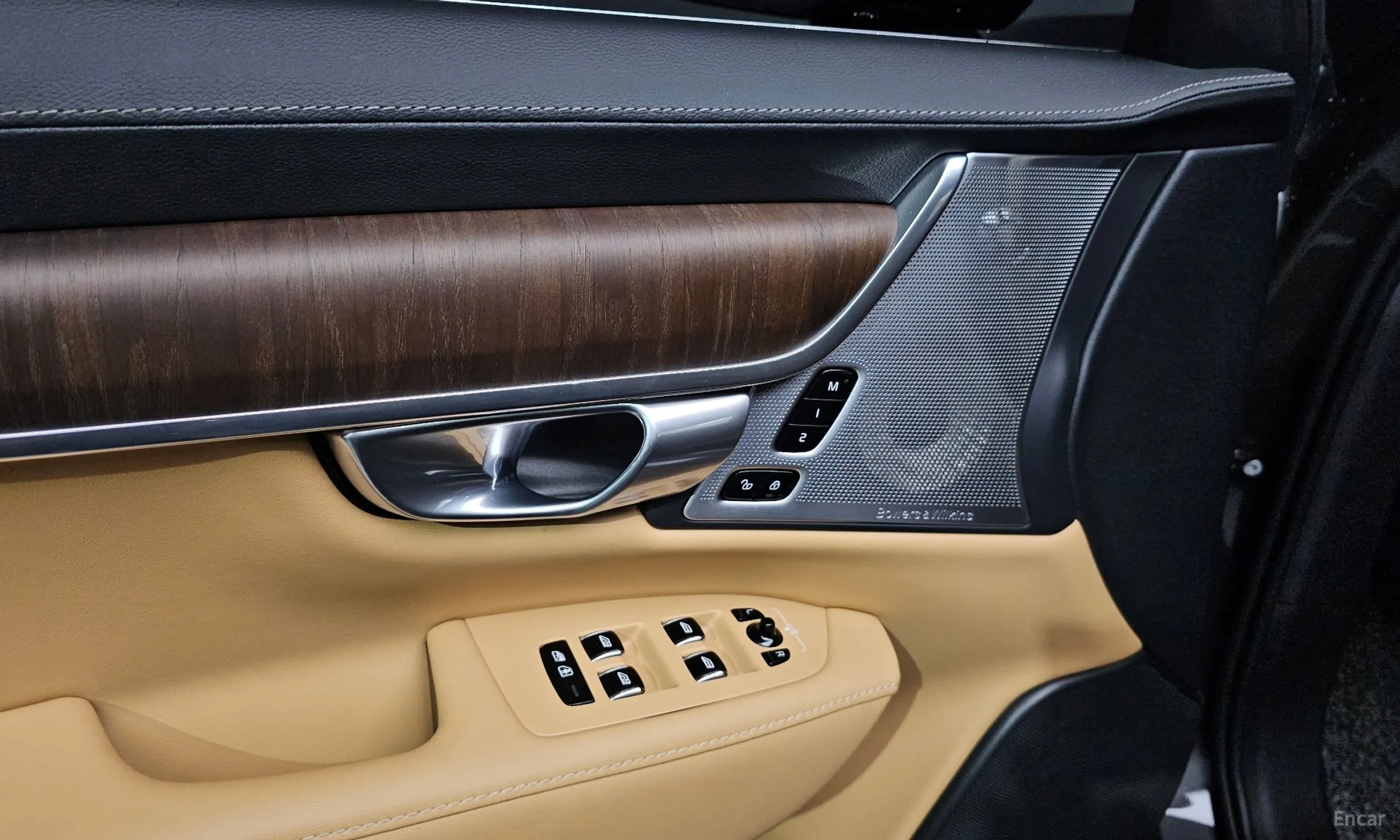 Volvo S90 превью 17