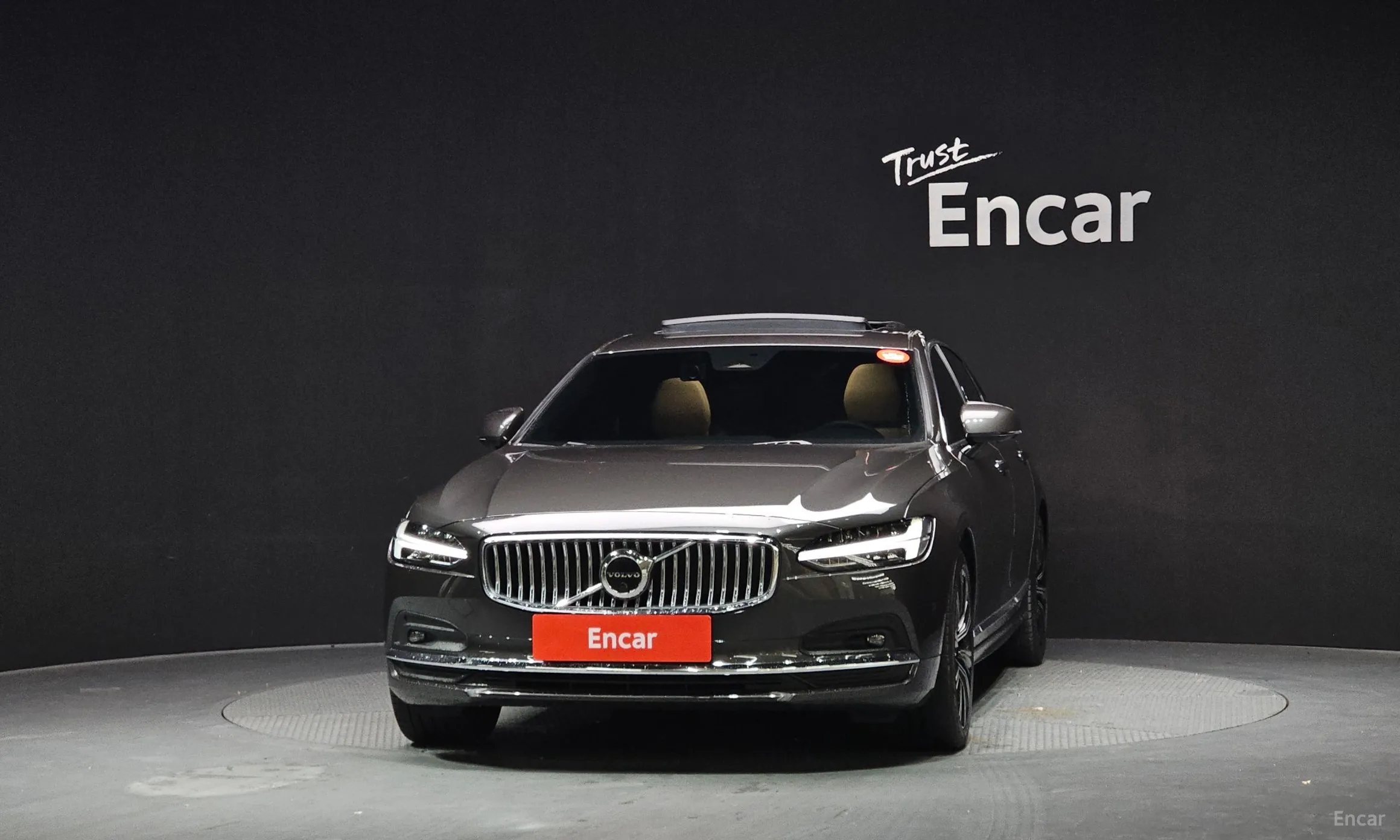 Volvo S90 превью 3