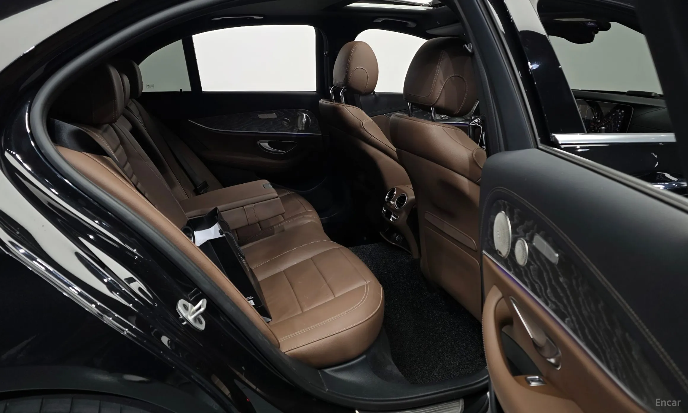 Mercedes Benz E-Class W213 превью 12