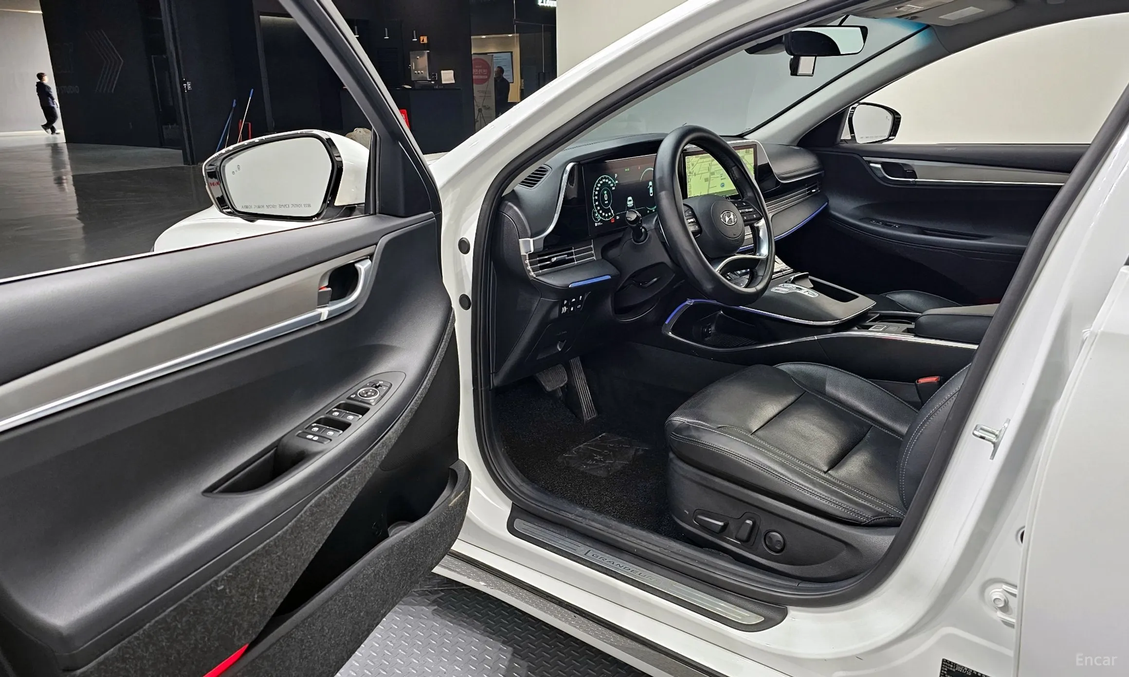 Hyundai Grandeur IG Hybrid превью 11