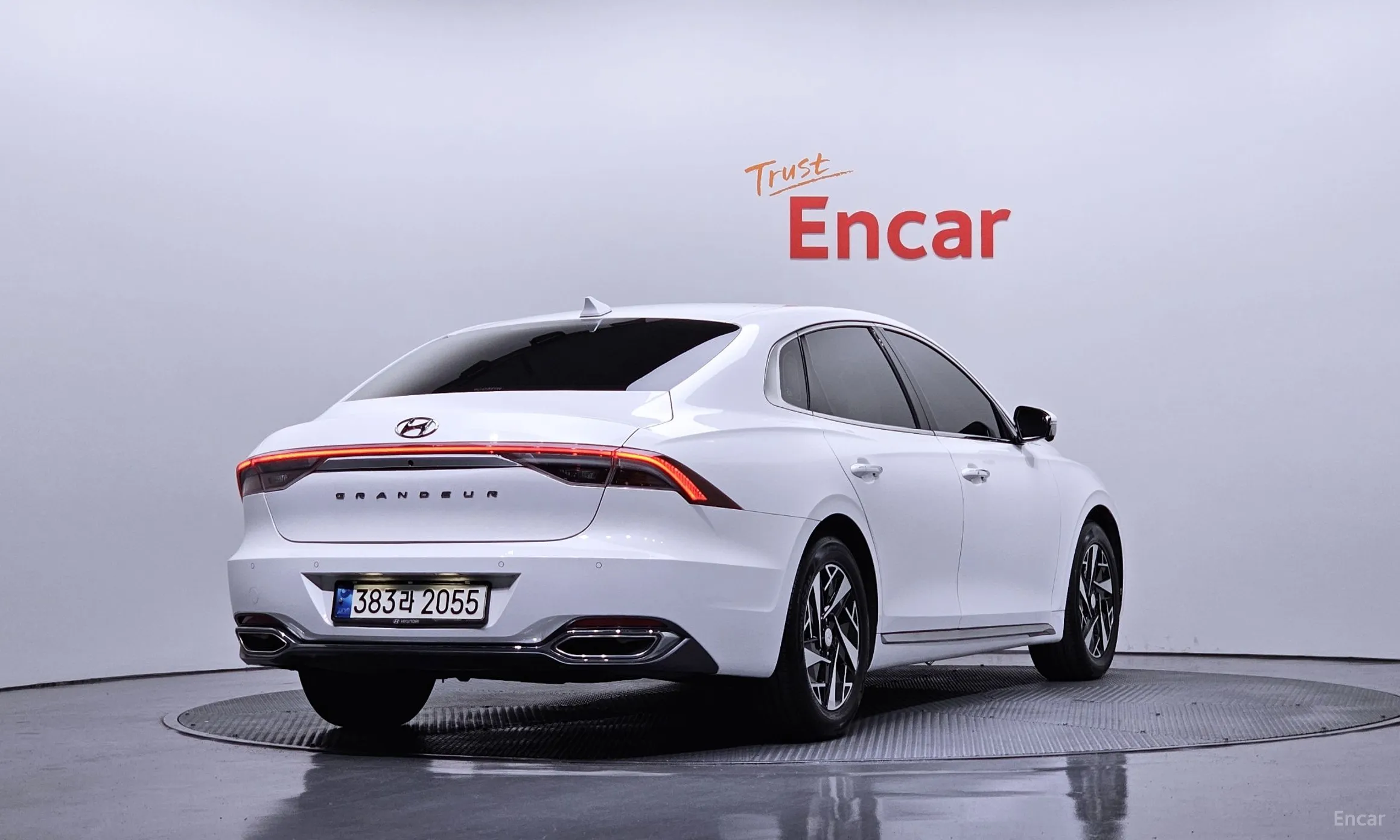 Hyundai Grandeur IG Hybrid