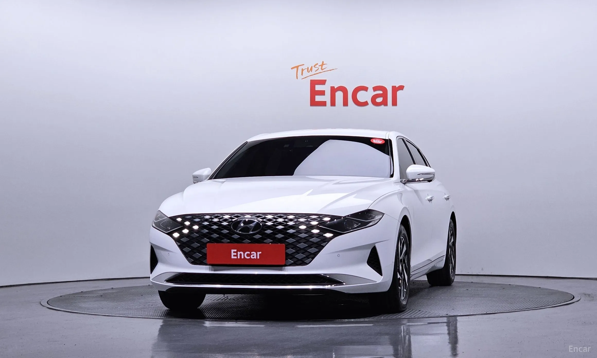 Hyundai Grandeur IG Hybrid превью 3