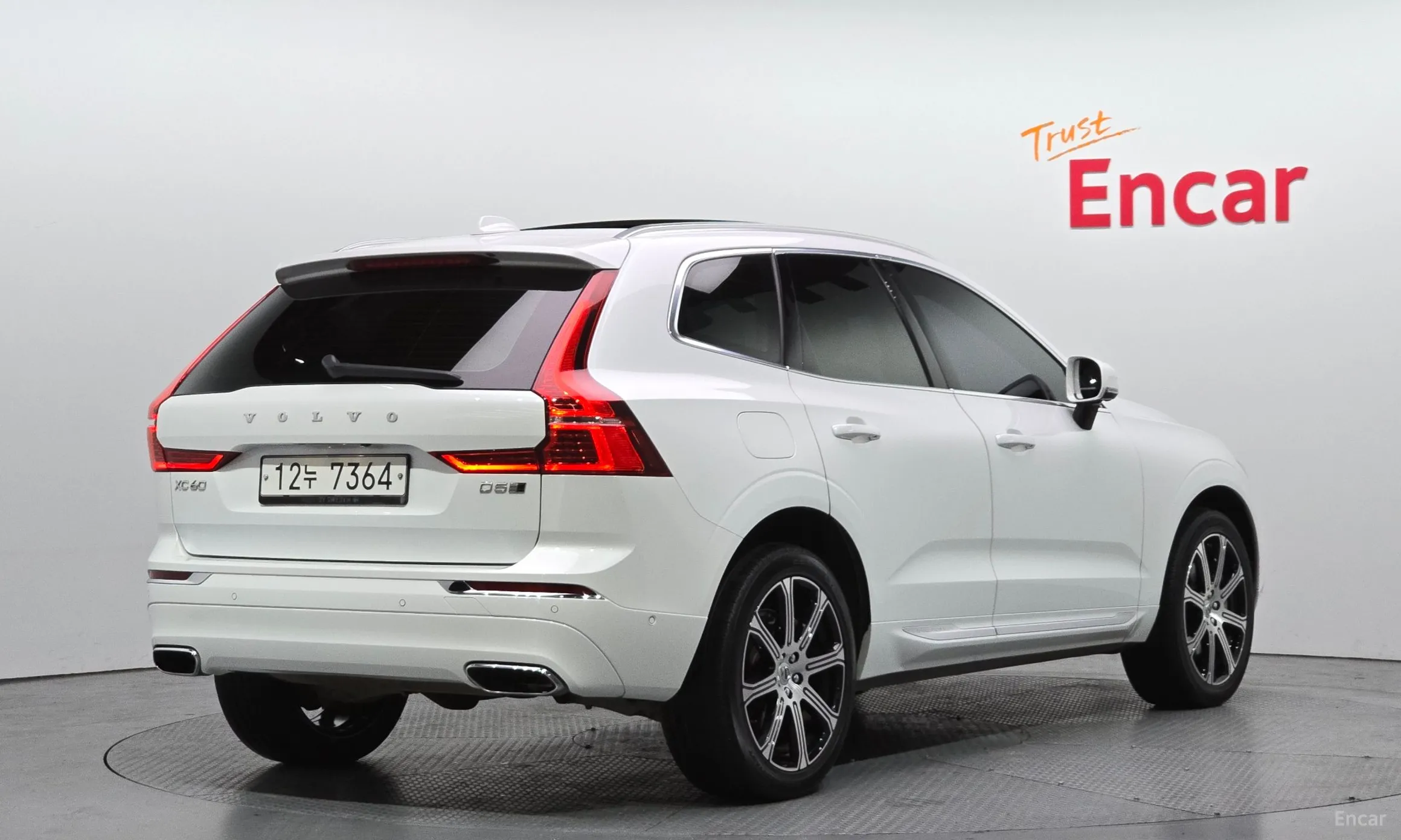 Volvo XC60 Gen 2 превью 2