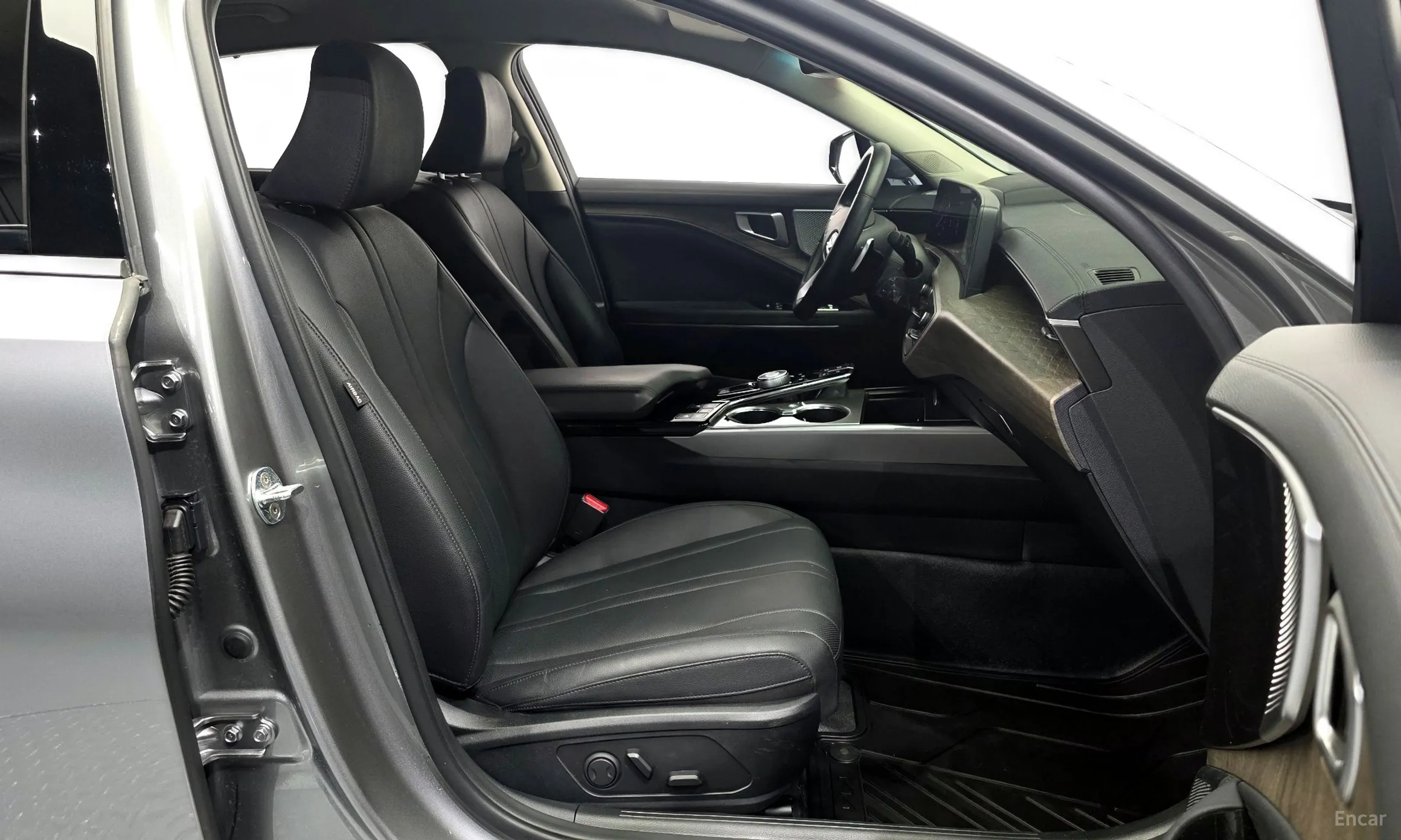 Kia K8 превью 11