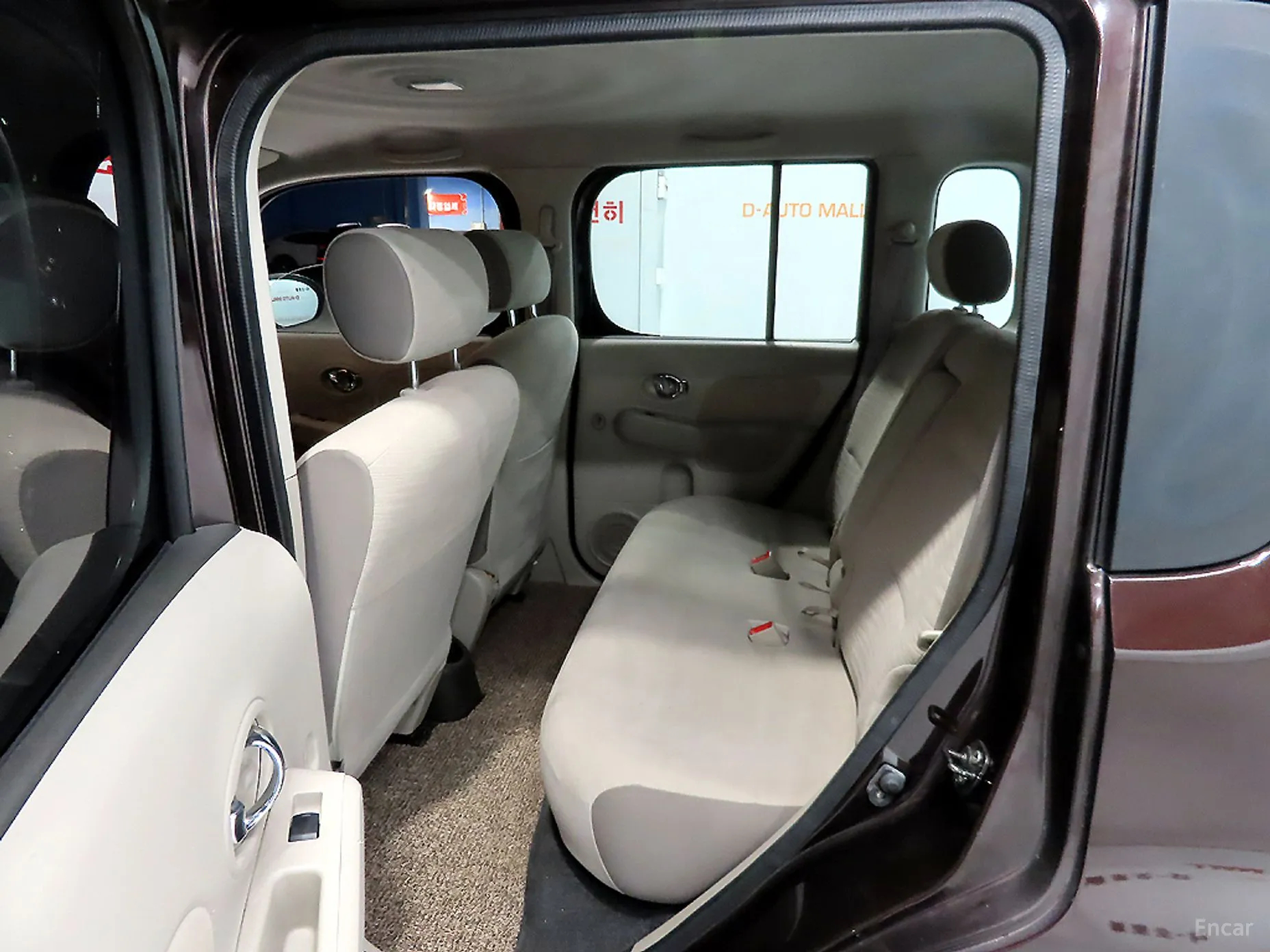 Nissan Cube превью 7
