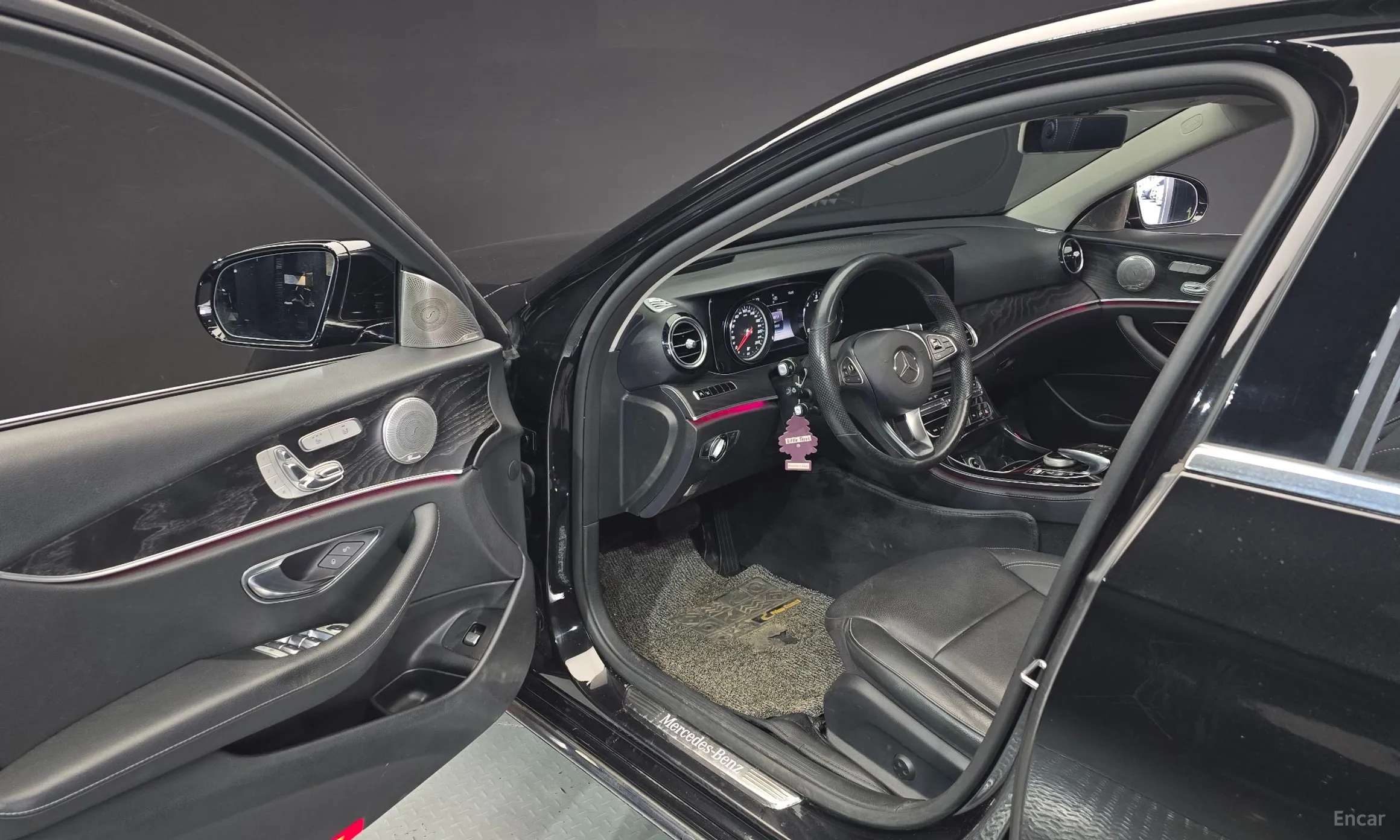 Mercedes Benz E-Class W213 превью 10