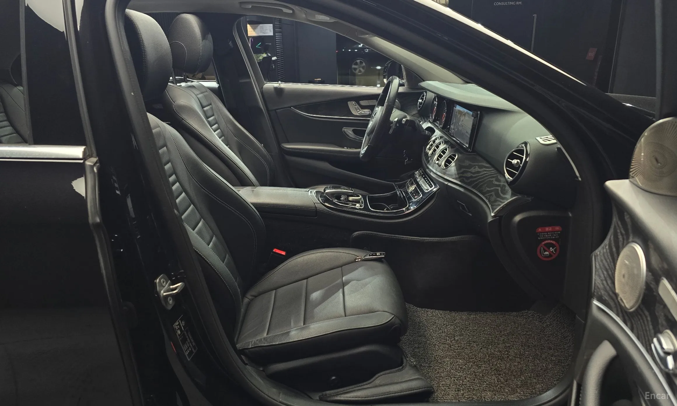Mercedes Benz E-Class W213 превью 11