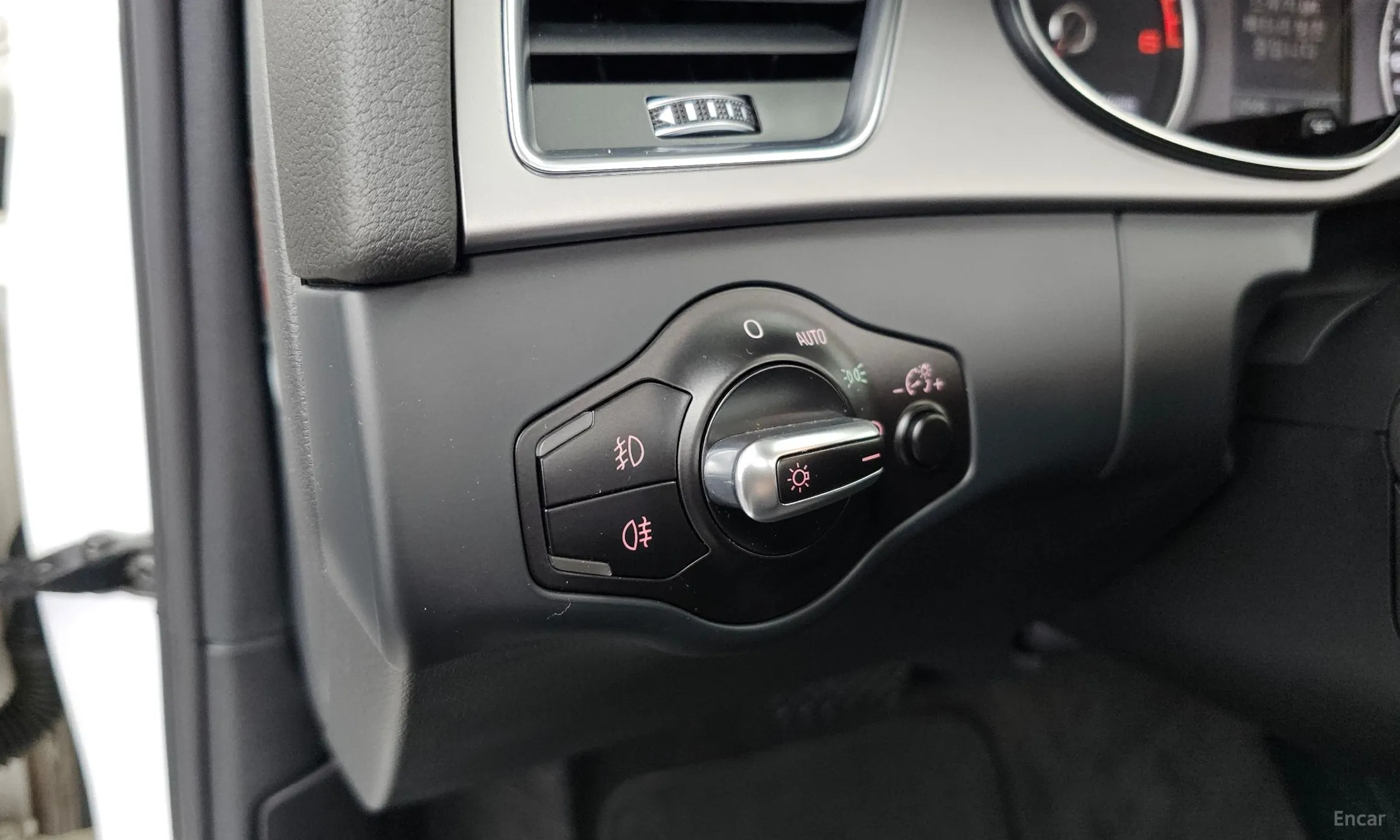 Audi New A4 превью 18