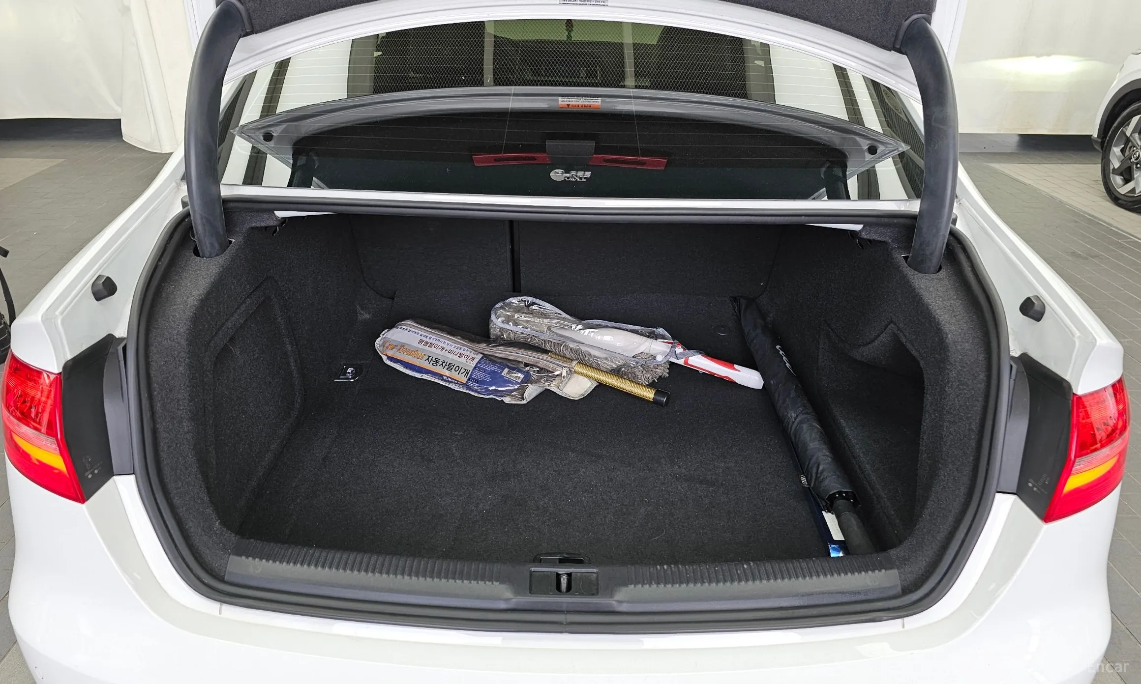 Audi New A4 превью 20