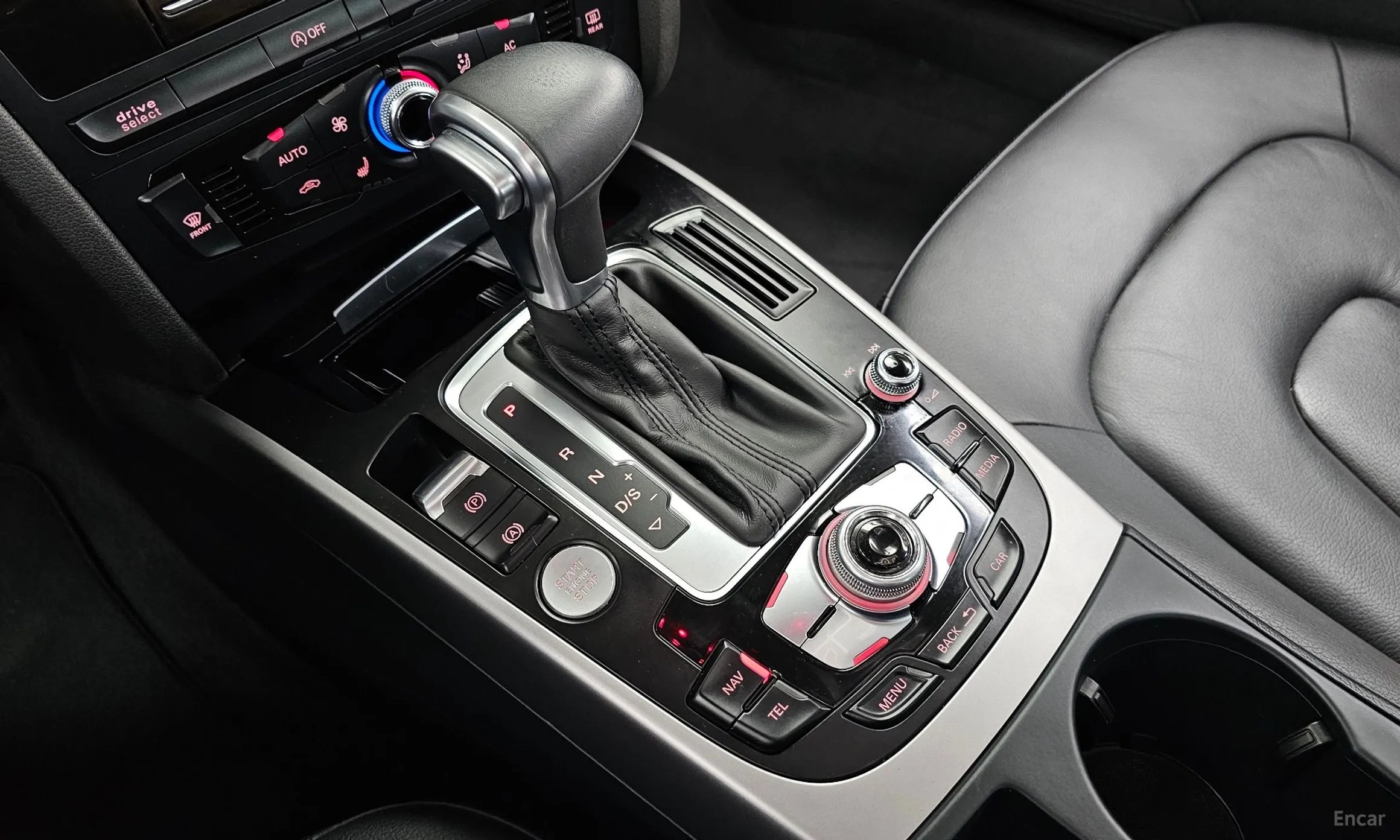 Audi New A4 превью 9