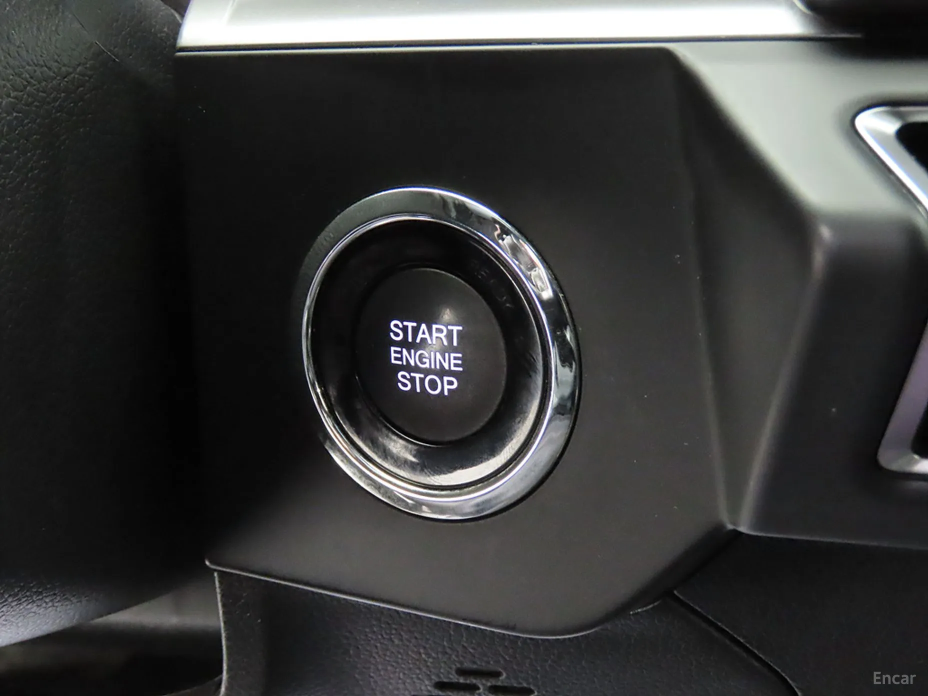 KG Mobility (SsangYong) Torres превью 12