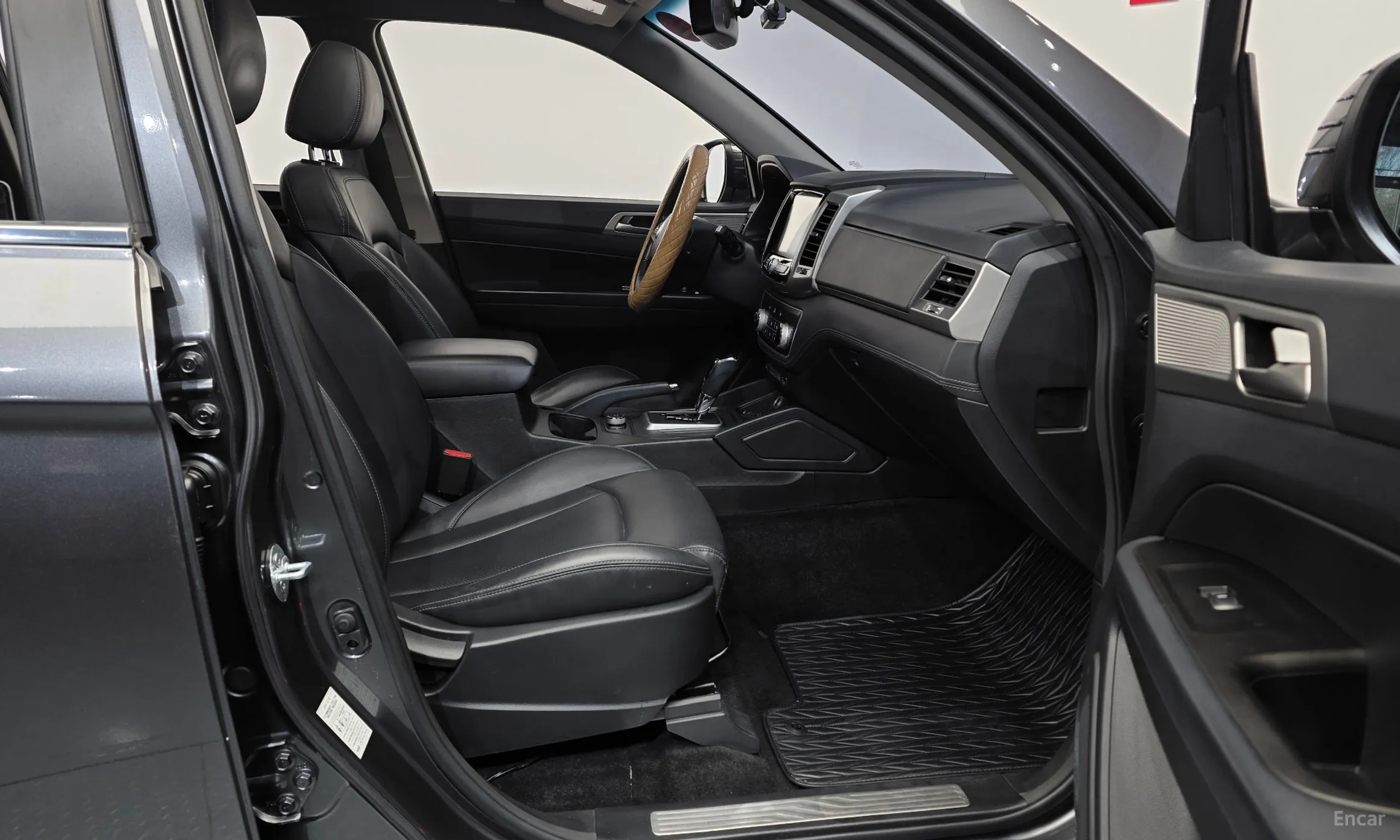 KG Mobility (SsangYong) Rexton Sports превью 11