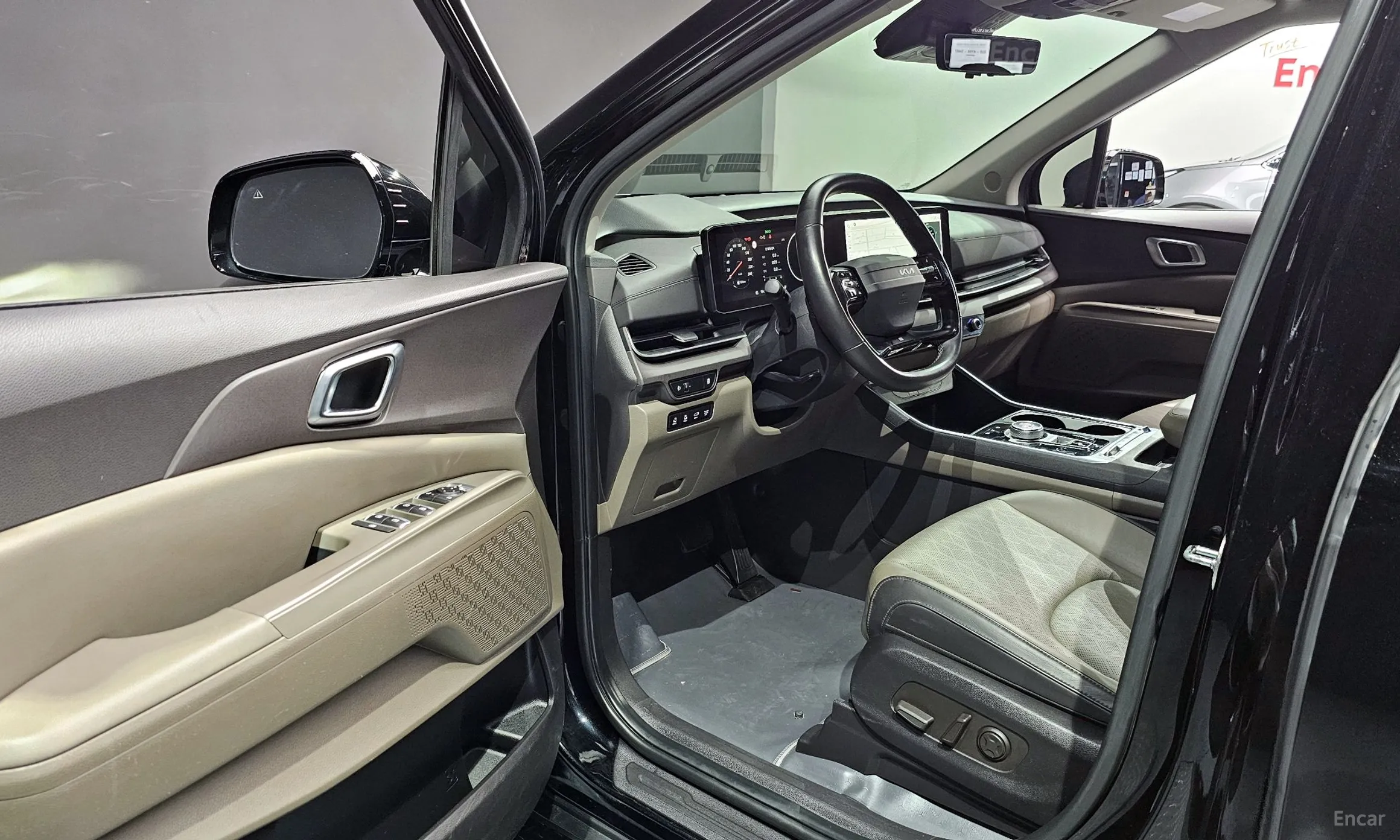 Kia Carnival 4th Generation превью 10