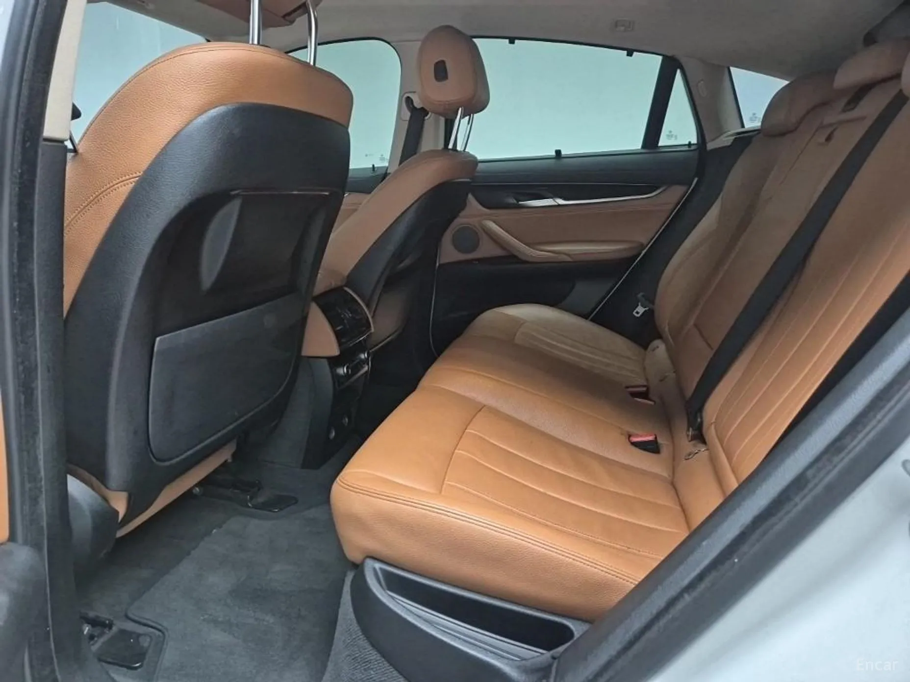BMW X6 (F16) превью 10