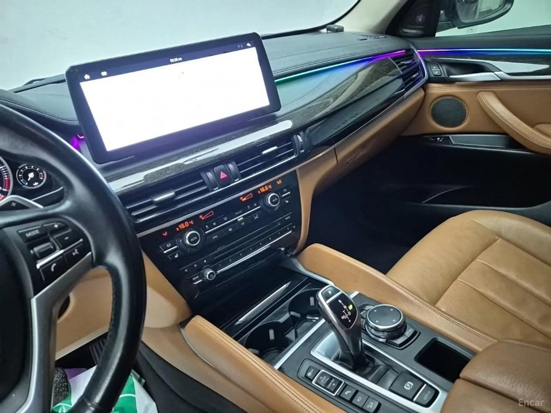 BMW X6 (F16) превью 12