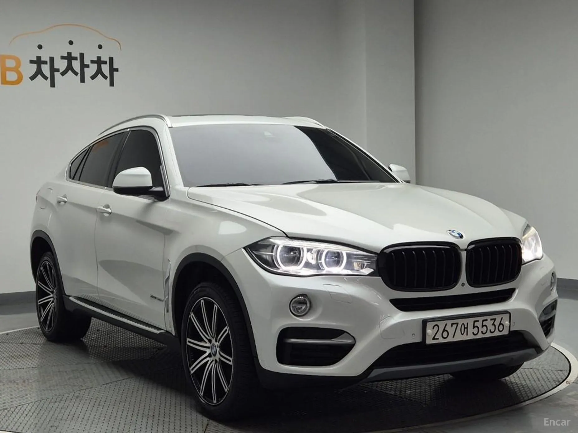 BMW X6 (F16) превью 3