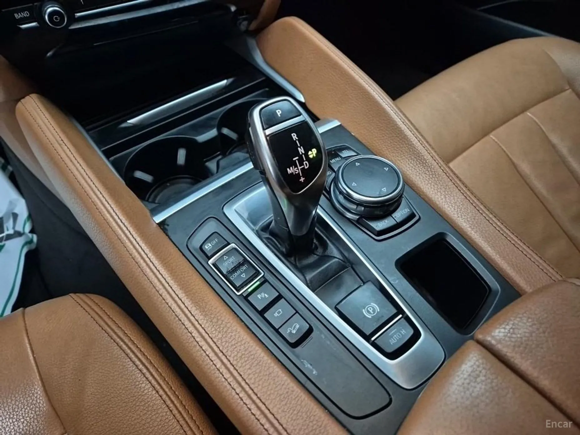 BMW X6 (F16) превью 9