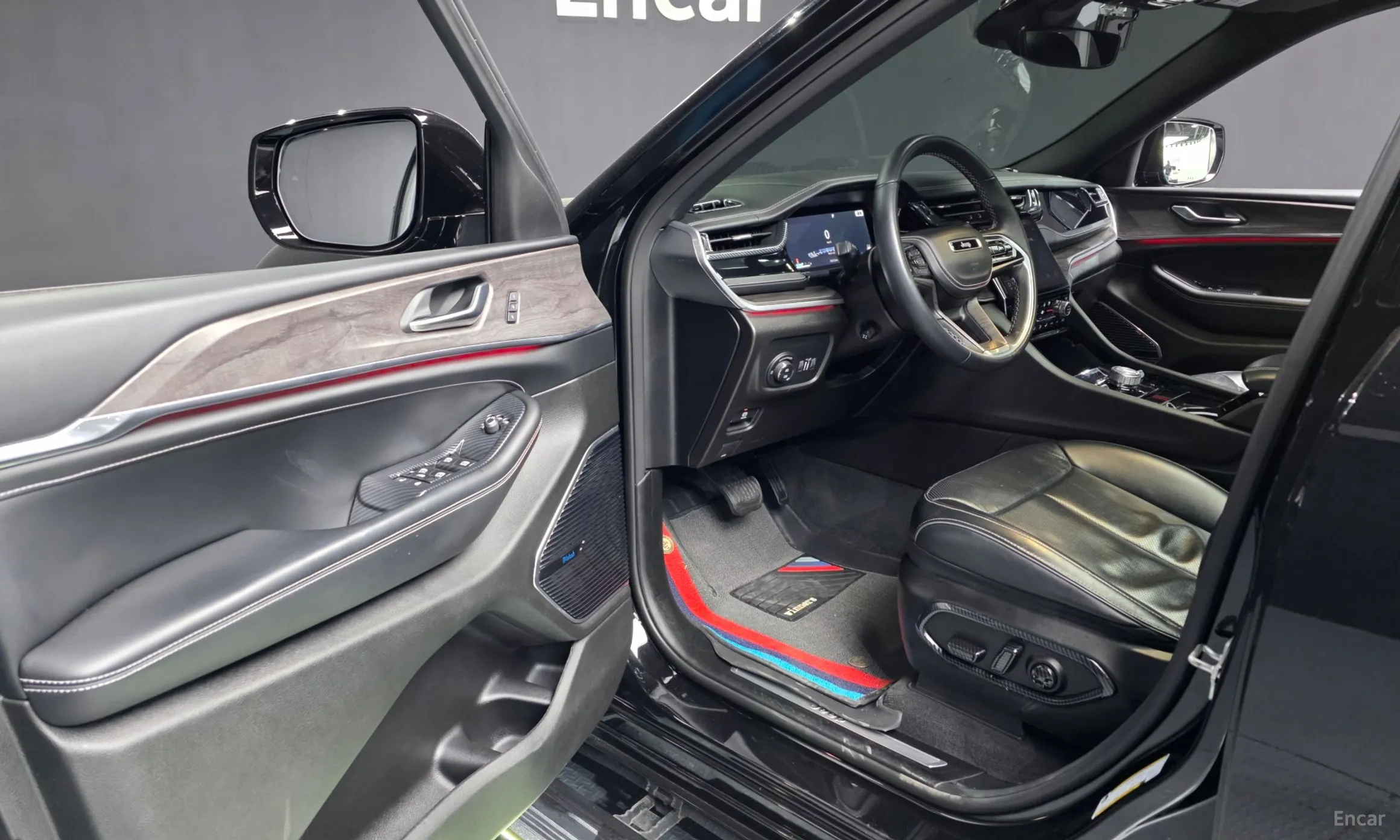 Jeep Grand Cherokee (WL) превью 10