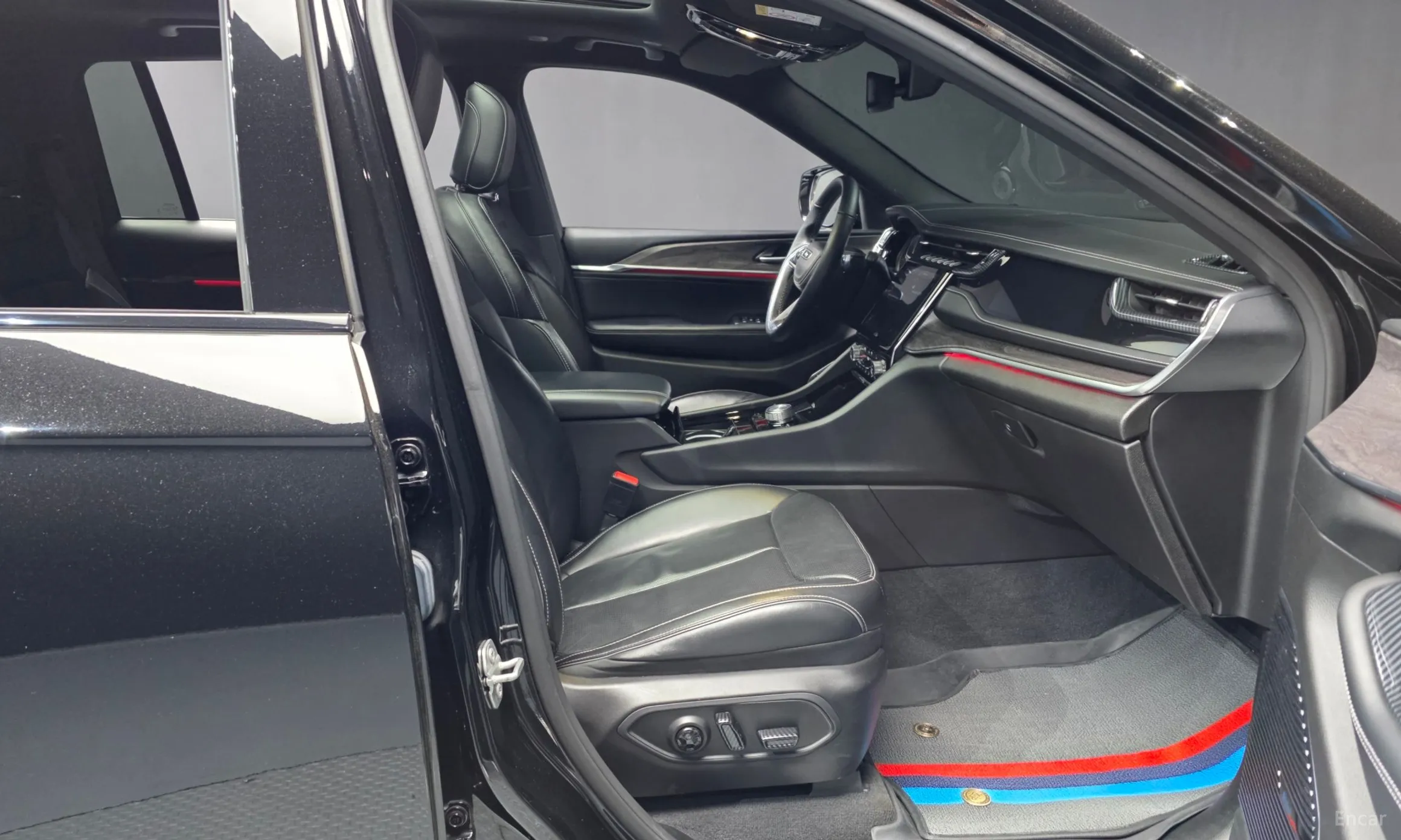 Jeep Grand Cherokee (WL) превью 11