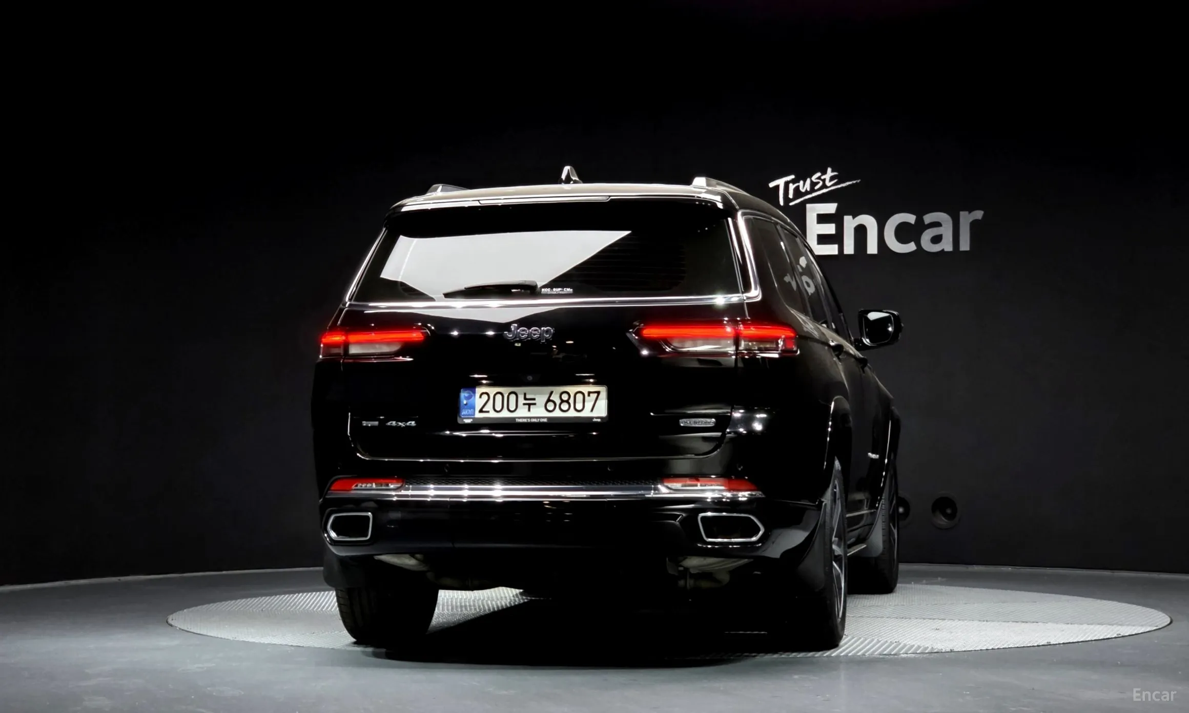 Jeep Grand Cherokee (WL) превью 4