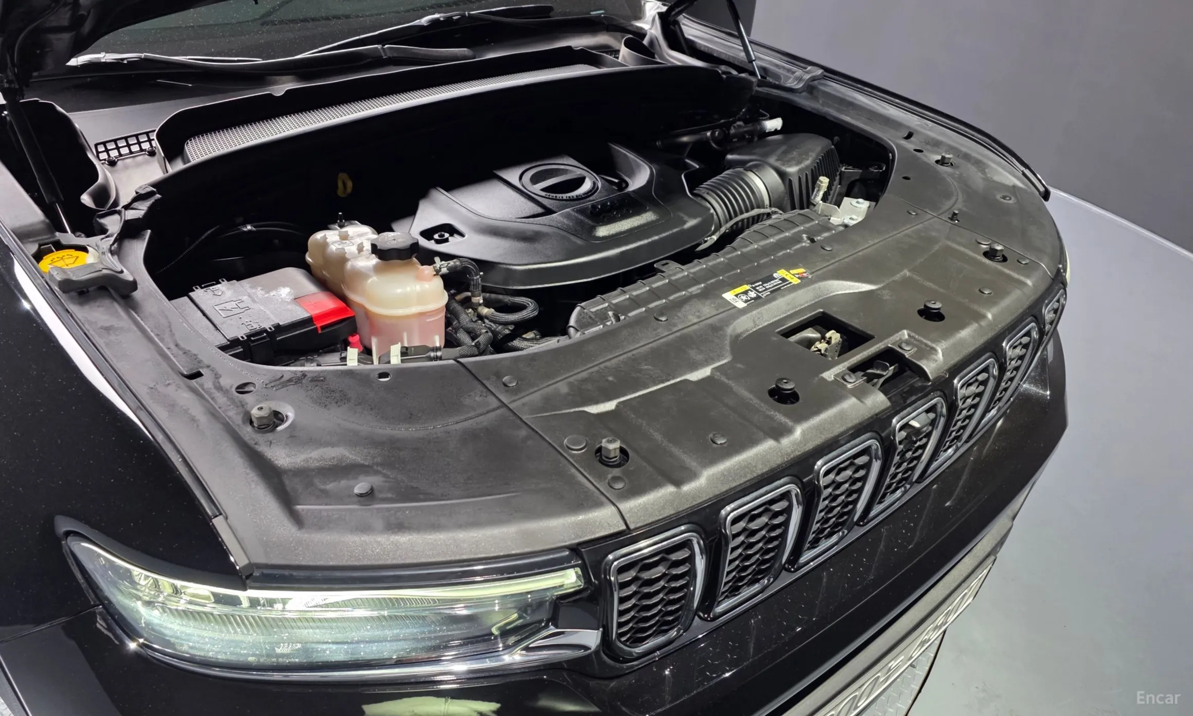 Jeep Grand Cherokee (WL) превью 6