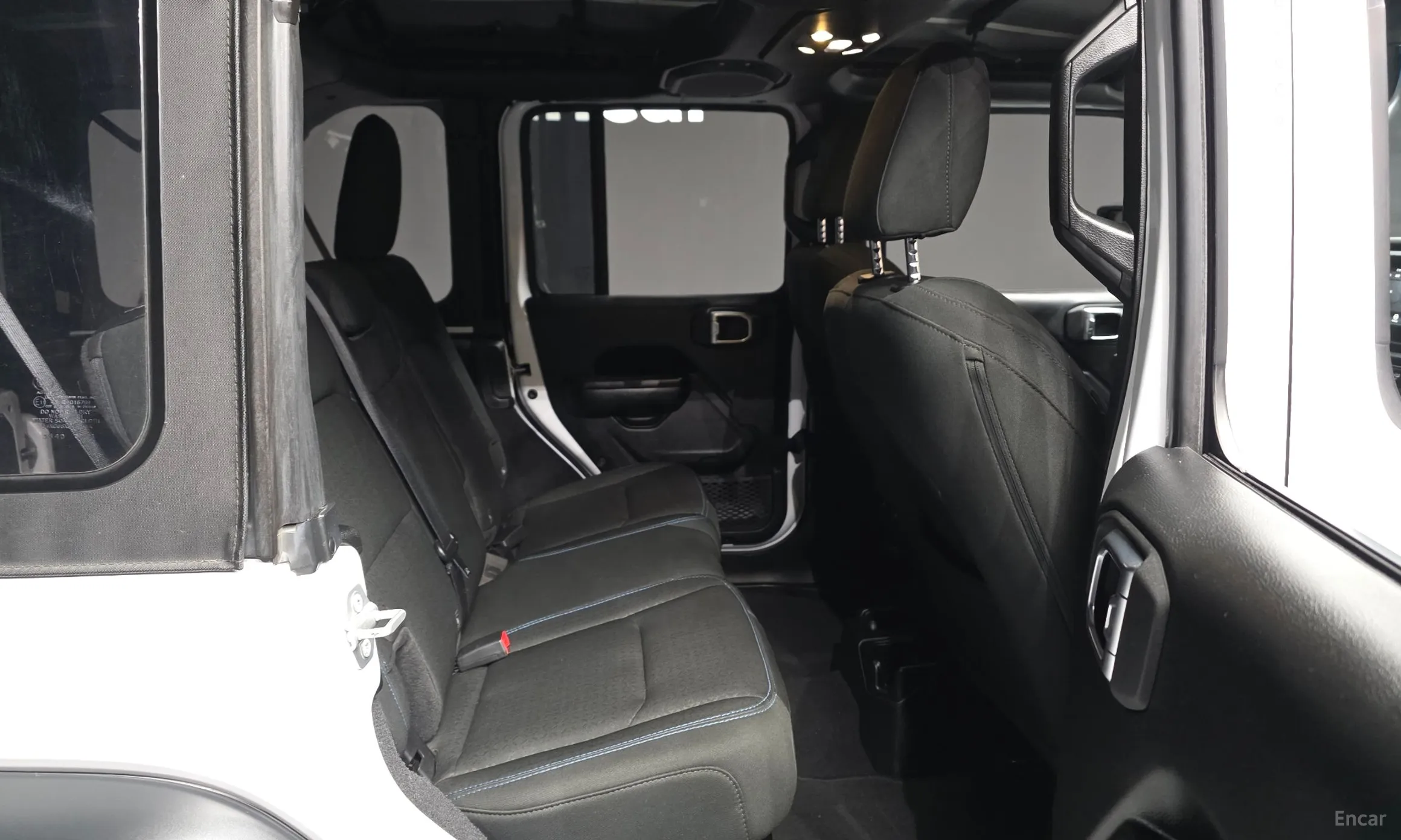 Jeep Wrangler (JL) превью 12