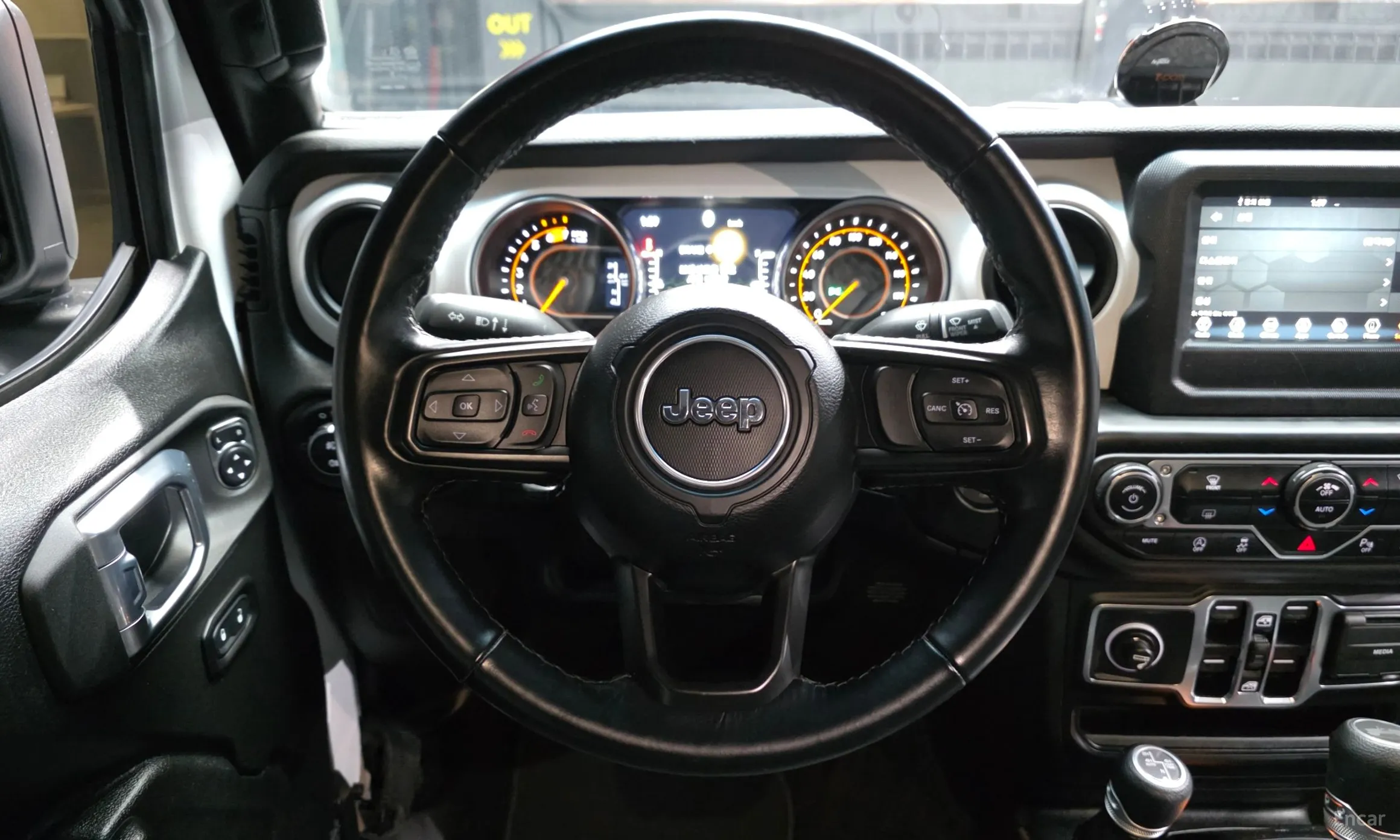 Jeep Wrangler (JL) превью 13