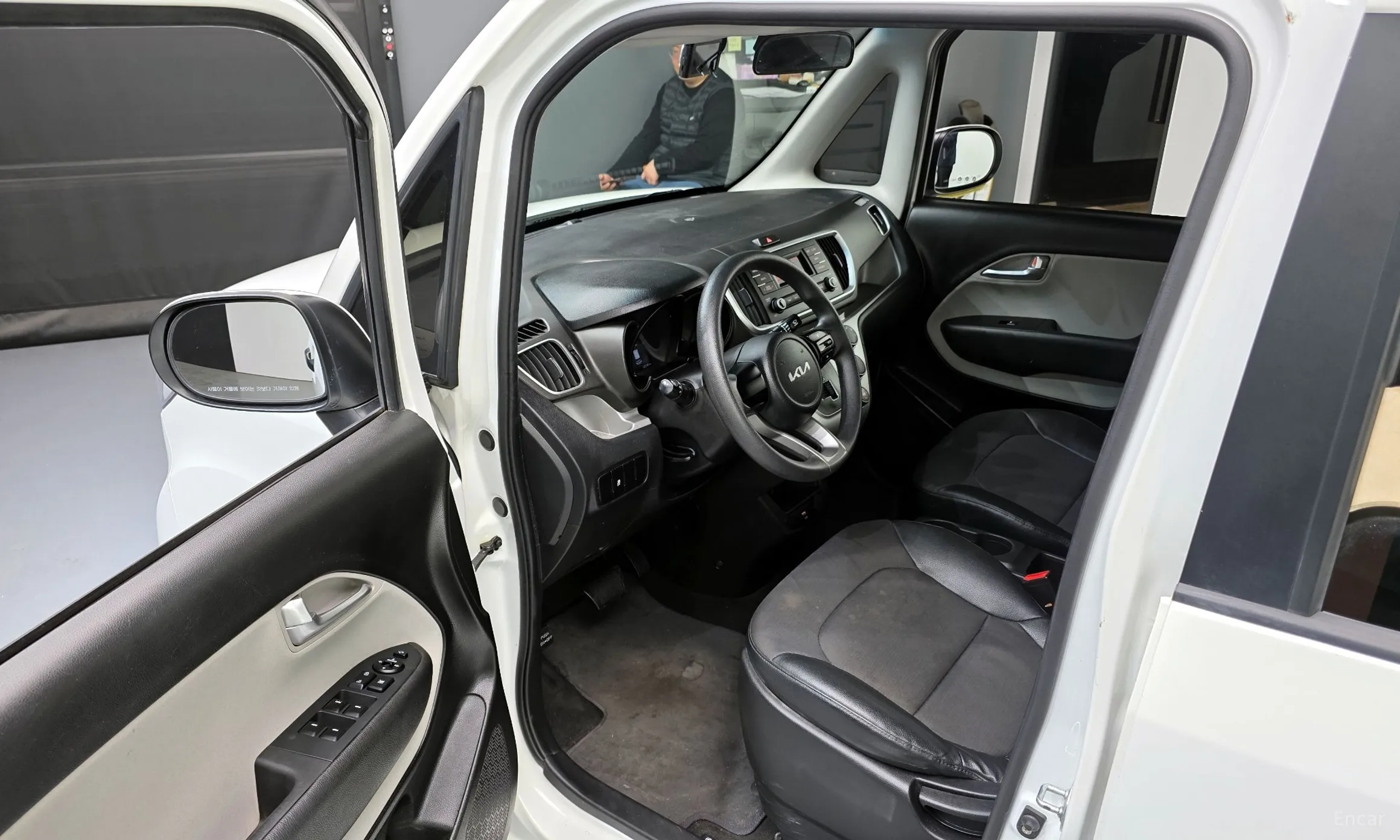 Kia Ray превью 10