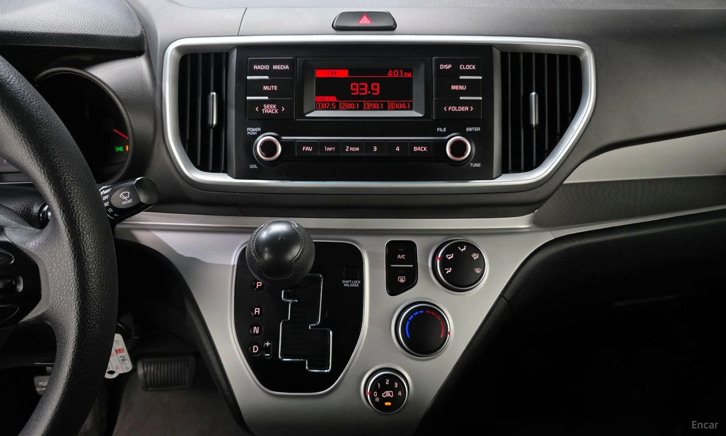 Kia Ray превью 19