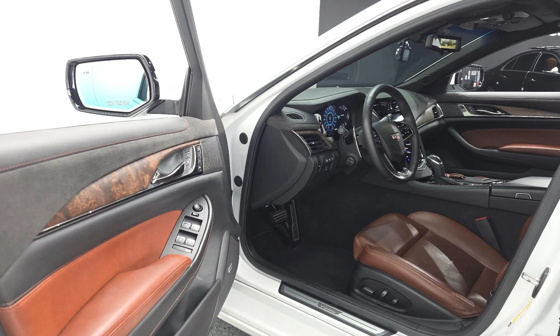 Cadillac CTS Gen 3 превью 11