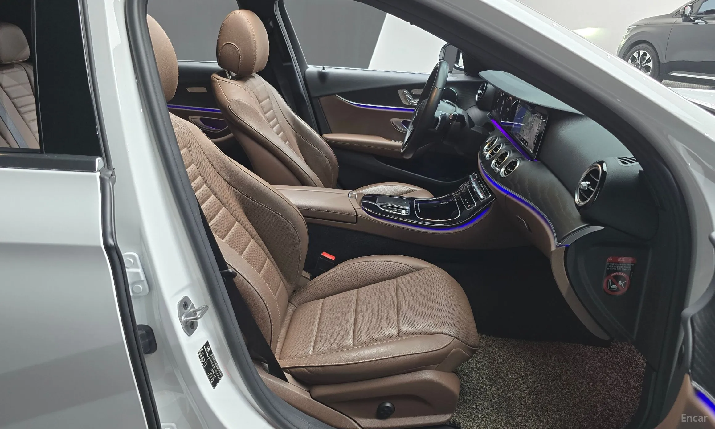 Mercedes Benz E-Class W213 превью 10