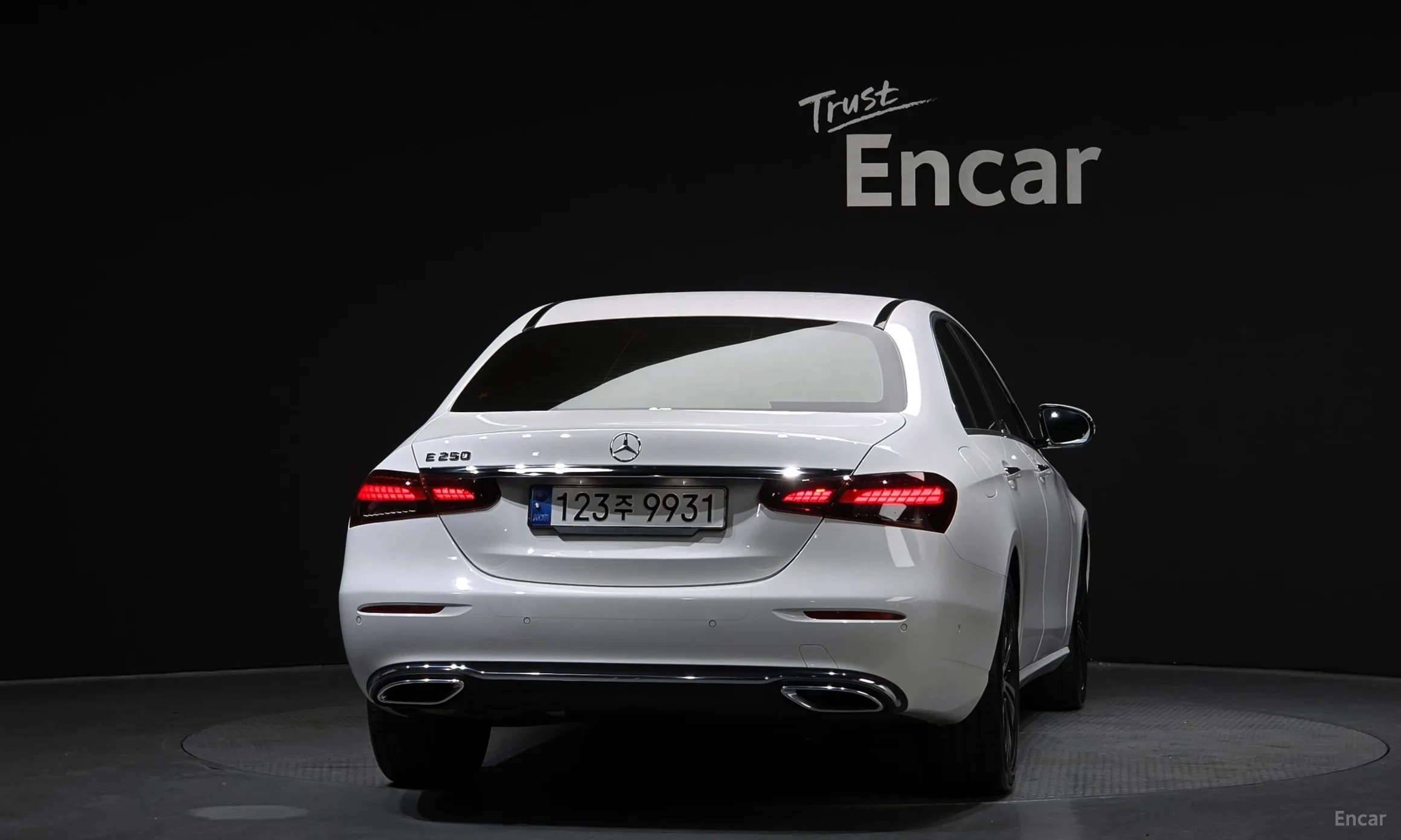 Mercedes Benz E-Class W213 превью 4